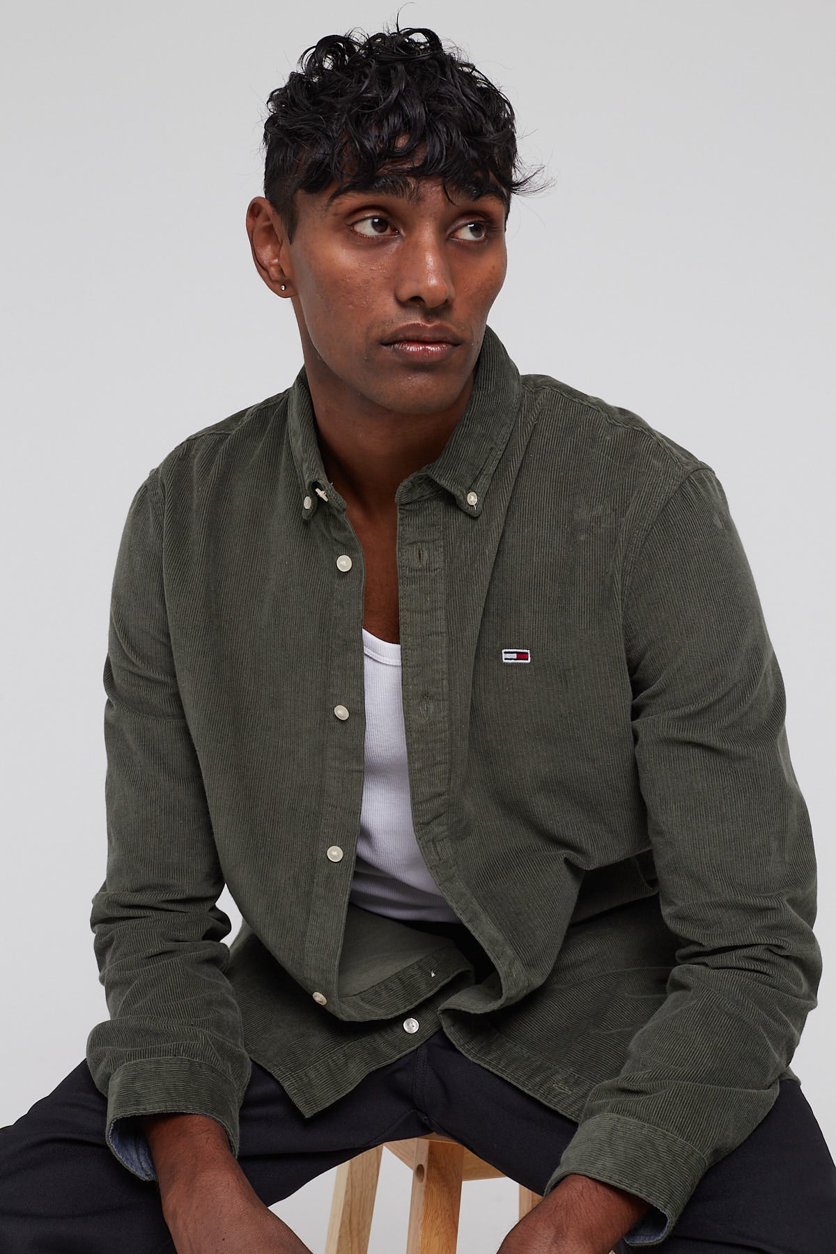 Tommy Jeans TJM Seasonal Cord Green Avalon Shirt – Store Universal