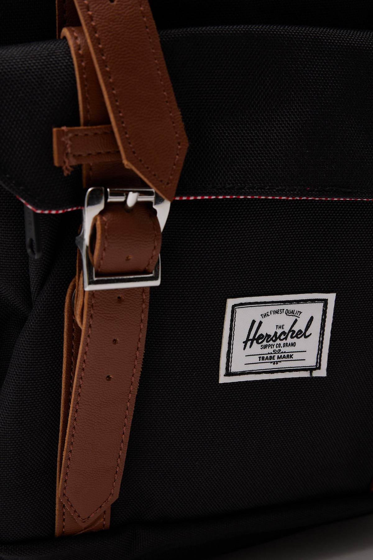 Herschel Supply Co. Little America Black – Universal Store