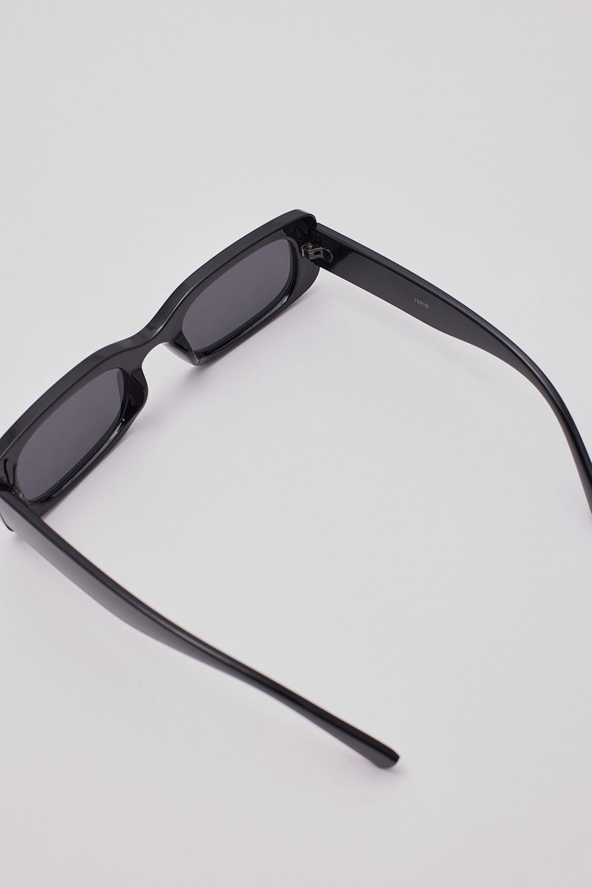 Unity Eyewear Machine Black