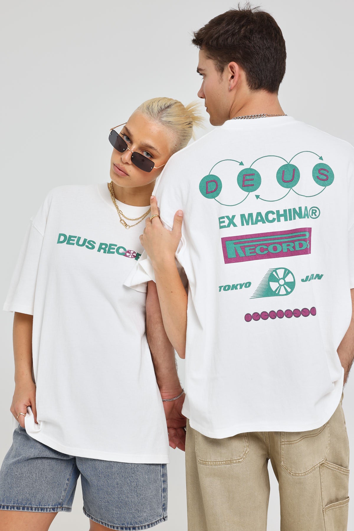 Deus Ex Machina Background Tee White Sand