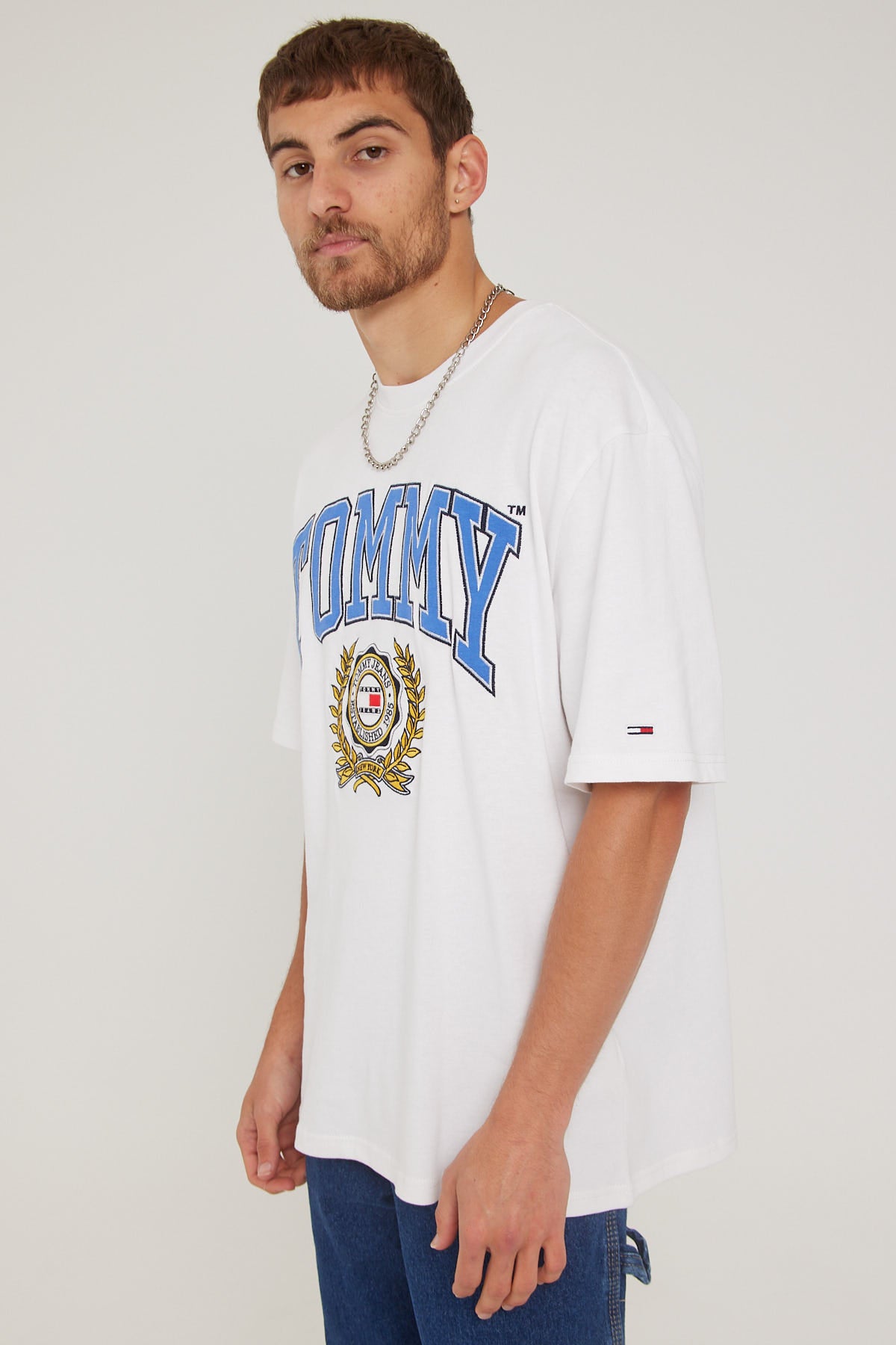 Tommy Jeans TJM CLSC Athletic Tee – Universal Flag White Store