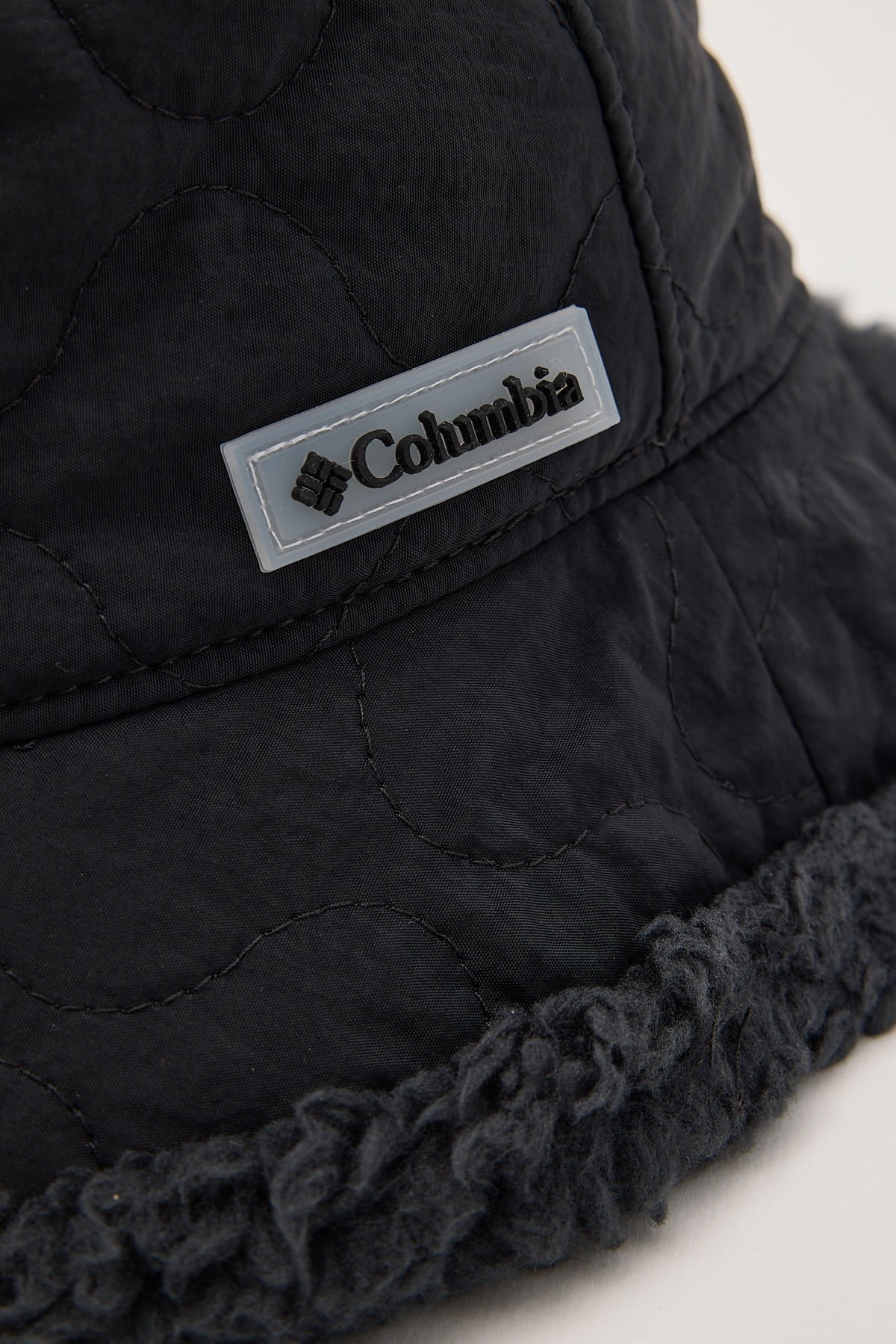 Columbia Winter Pass Reversible Bucket Hat Black/Olive