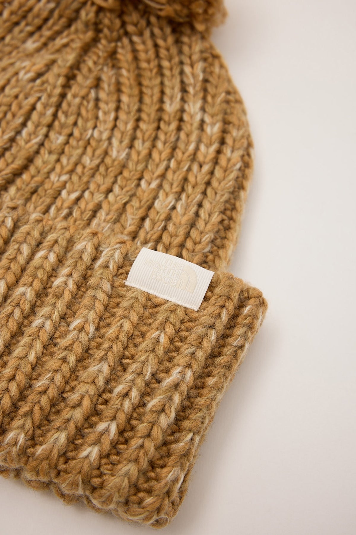 The North Face Cozy Chunky Beanie Almond Butter/Gardenia White