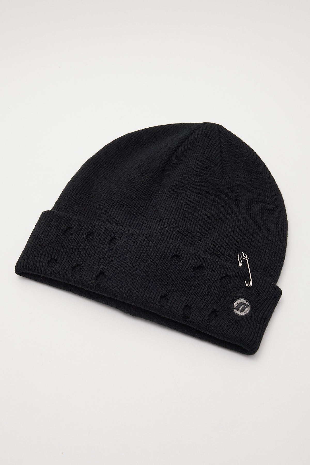 Neovision Distressed Beanie Black