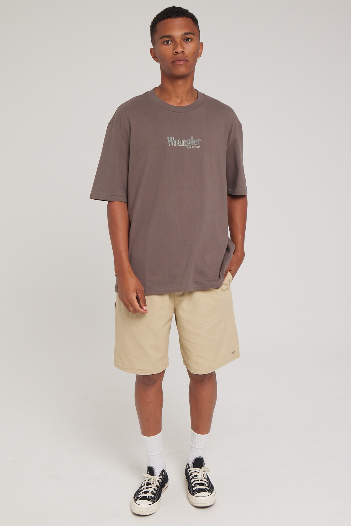 Wrangler Model Baggy Tee Washed Brown – Universal Store