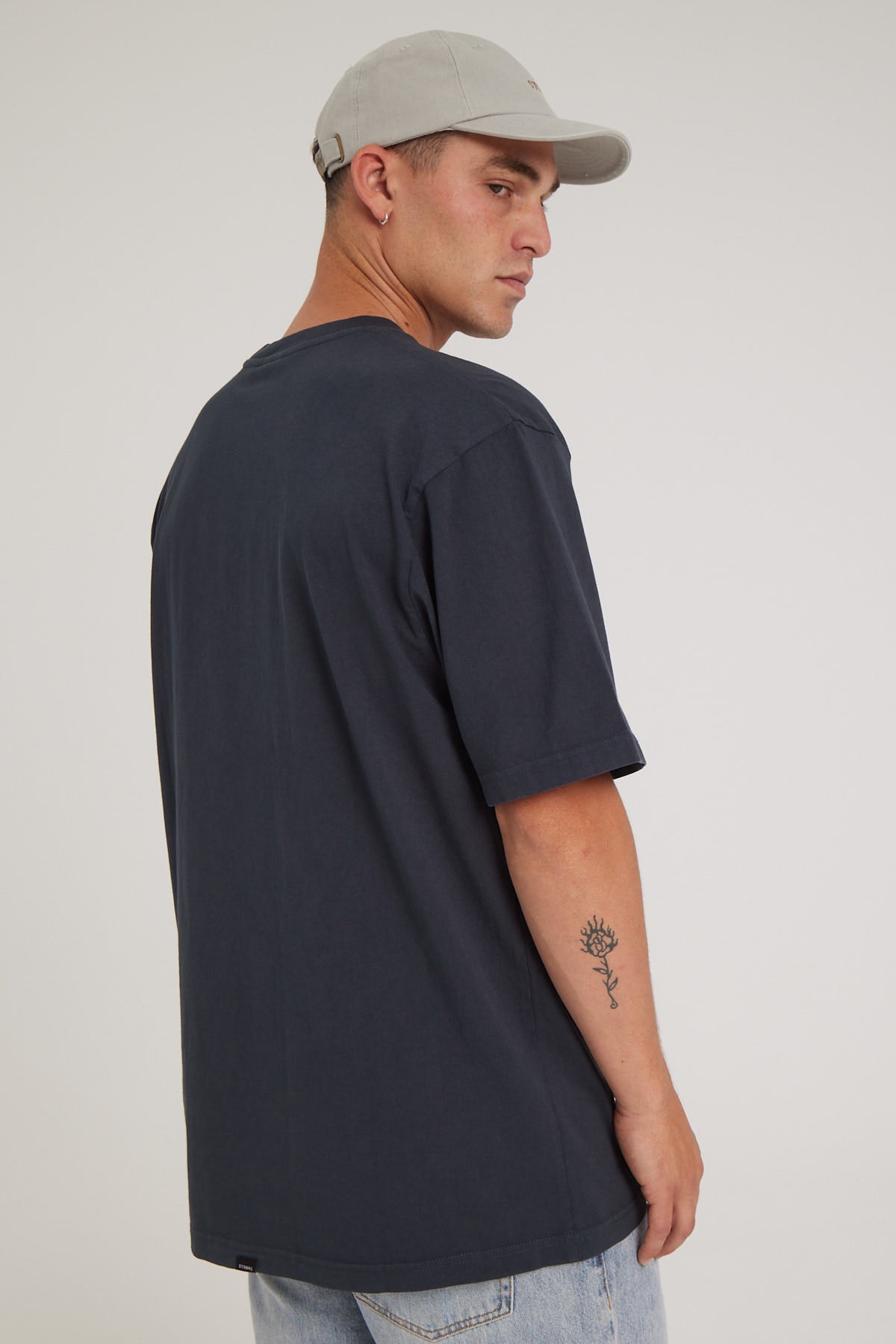 Thrills Rise Above Oversize Fit Tee Ebony – Universal Store