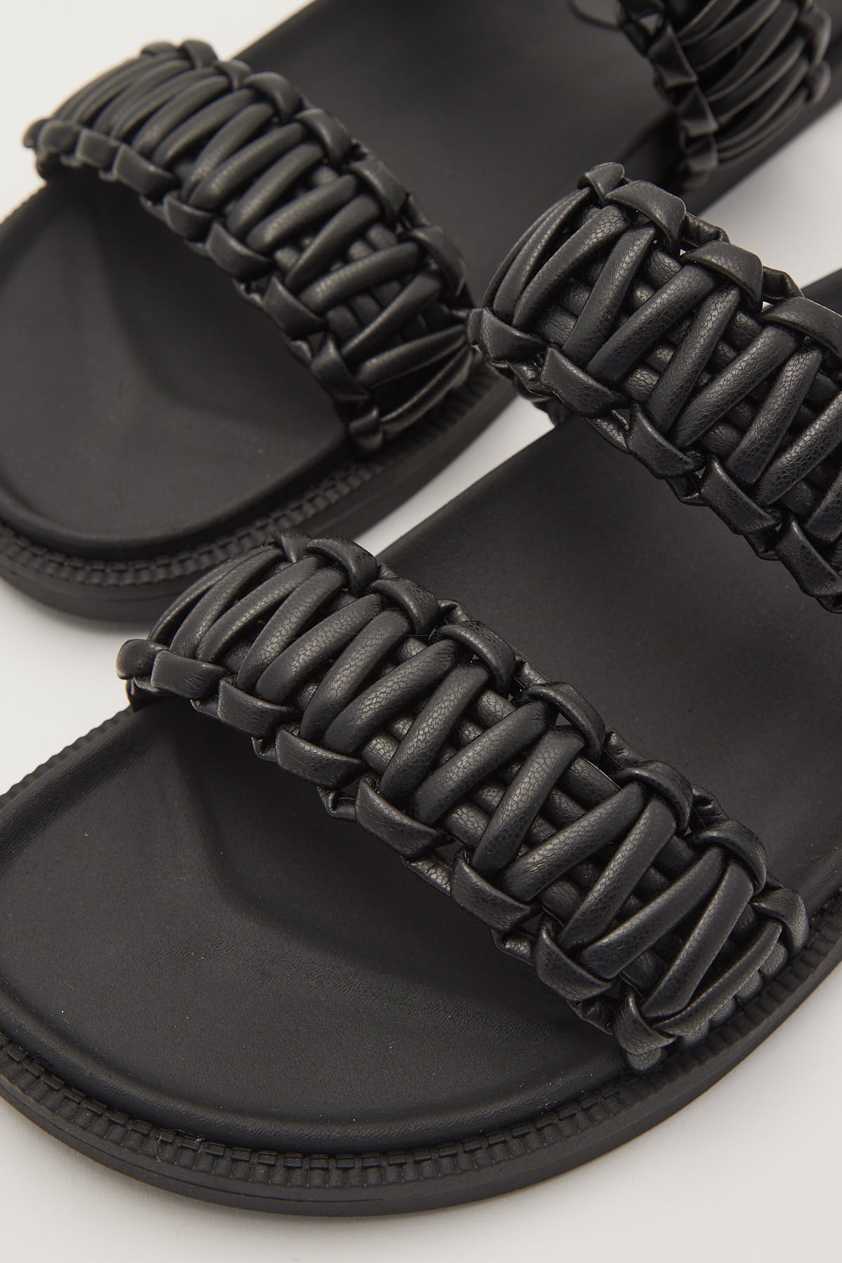 Therapy Edie Sandal Black