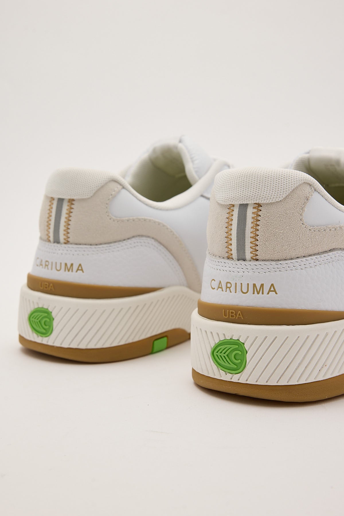 Cariuma Premium Leather Sneaker Off White