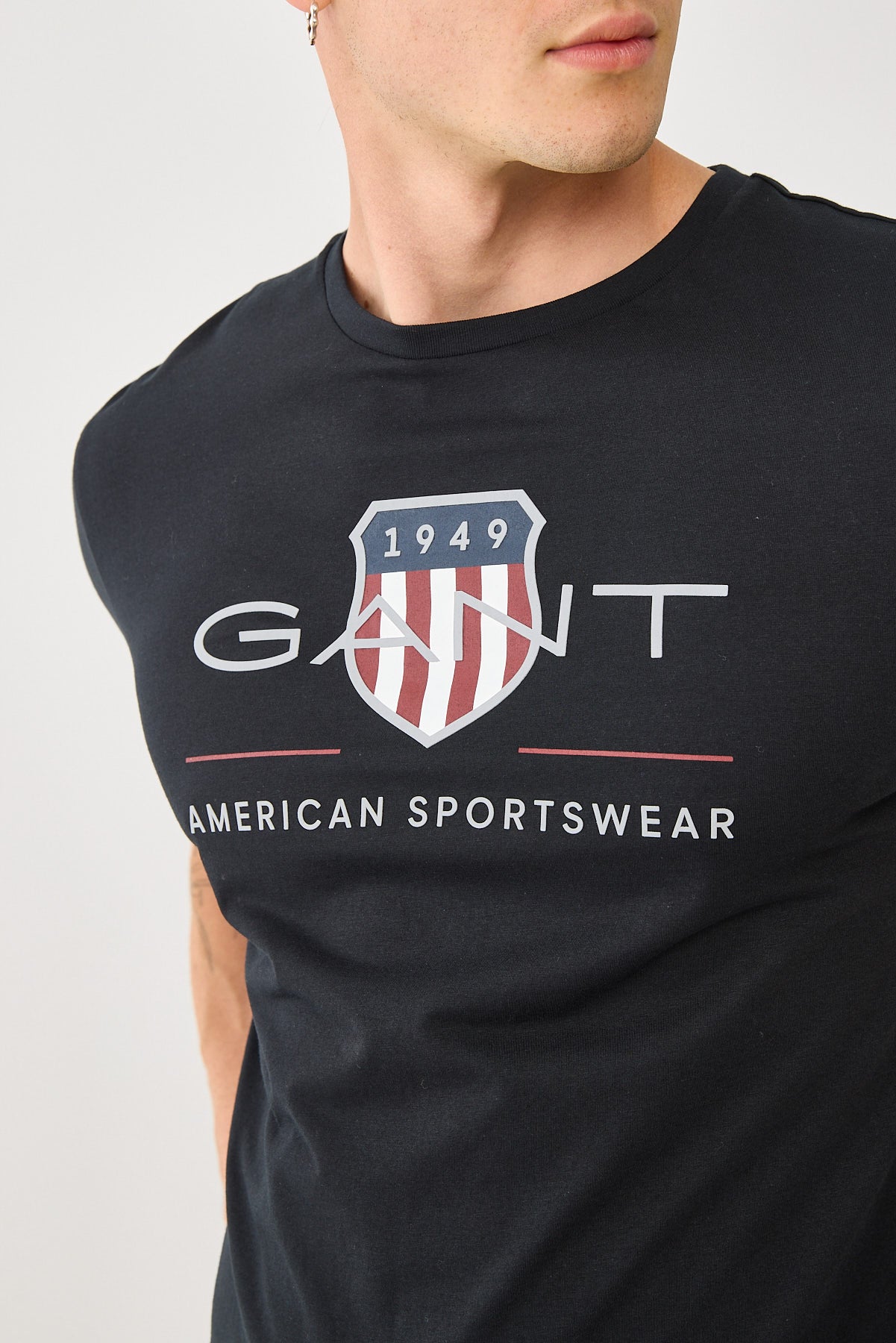 Gant Archive Shield Tee Black