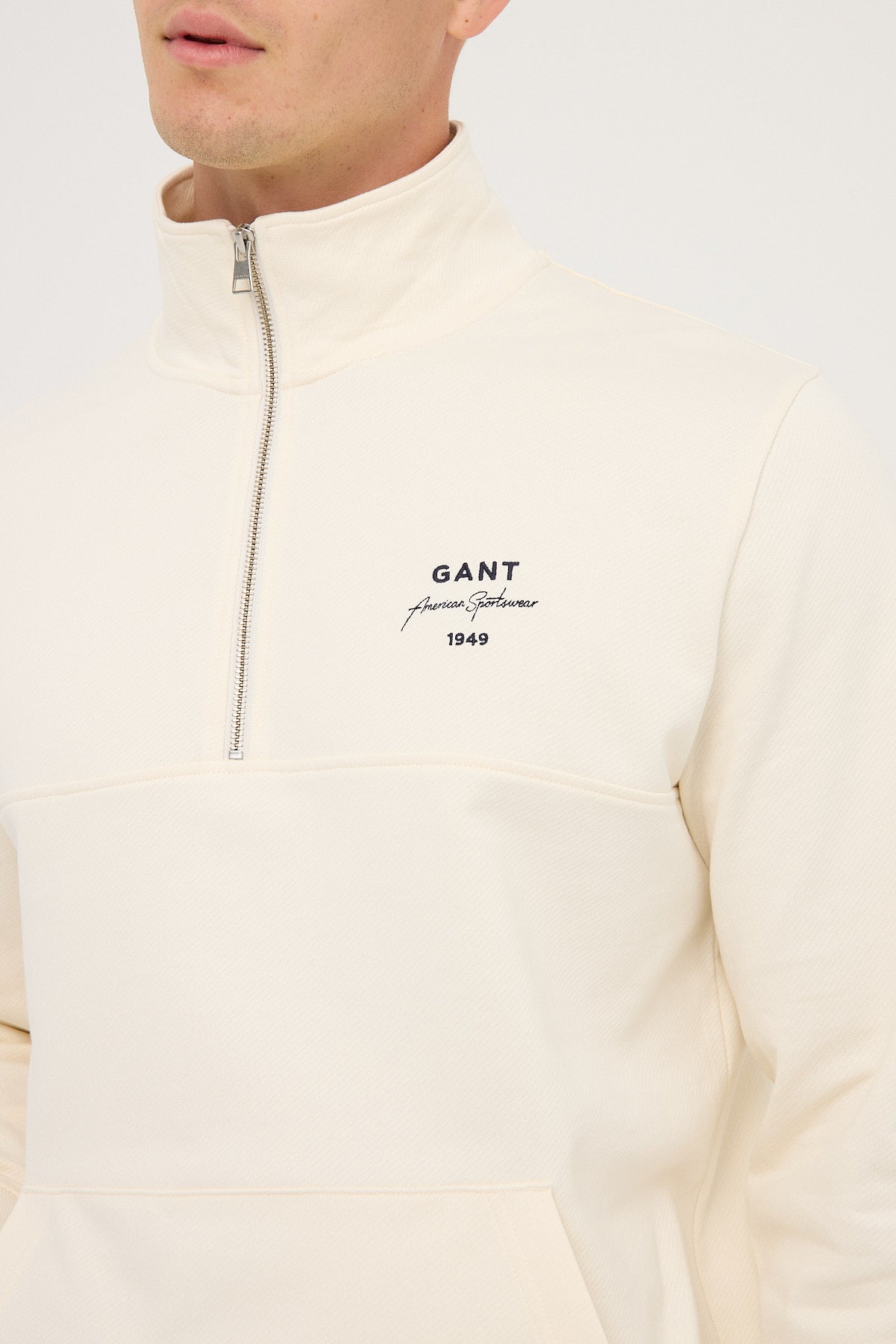 Gant Logo Script Half Zip Cream