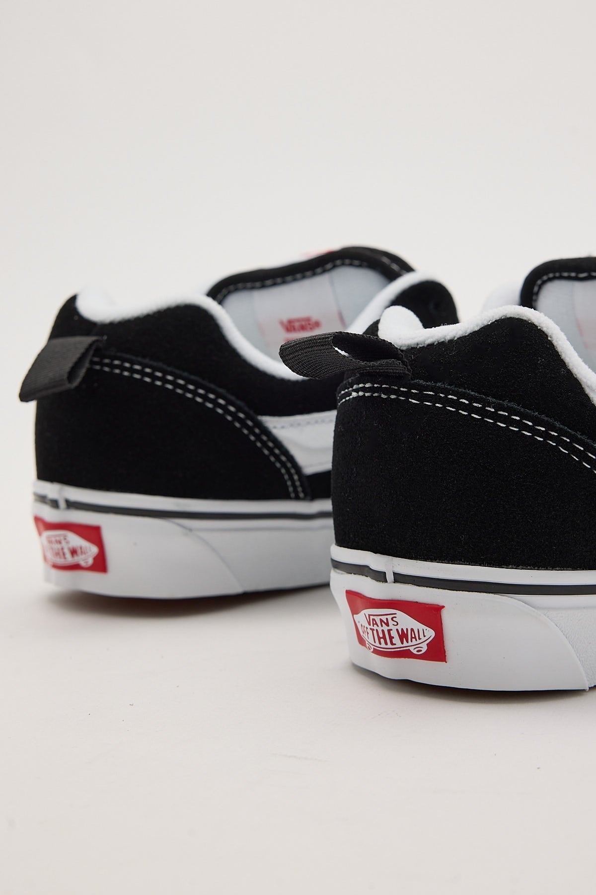 Vans Knu School Sneaker Black True White