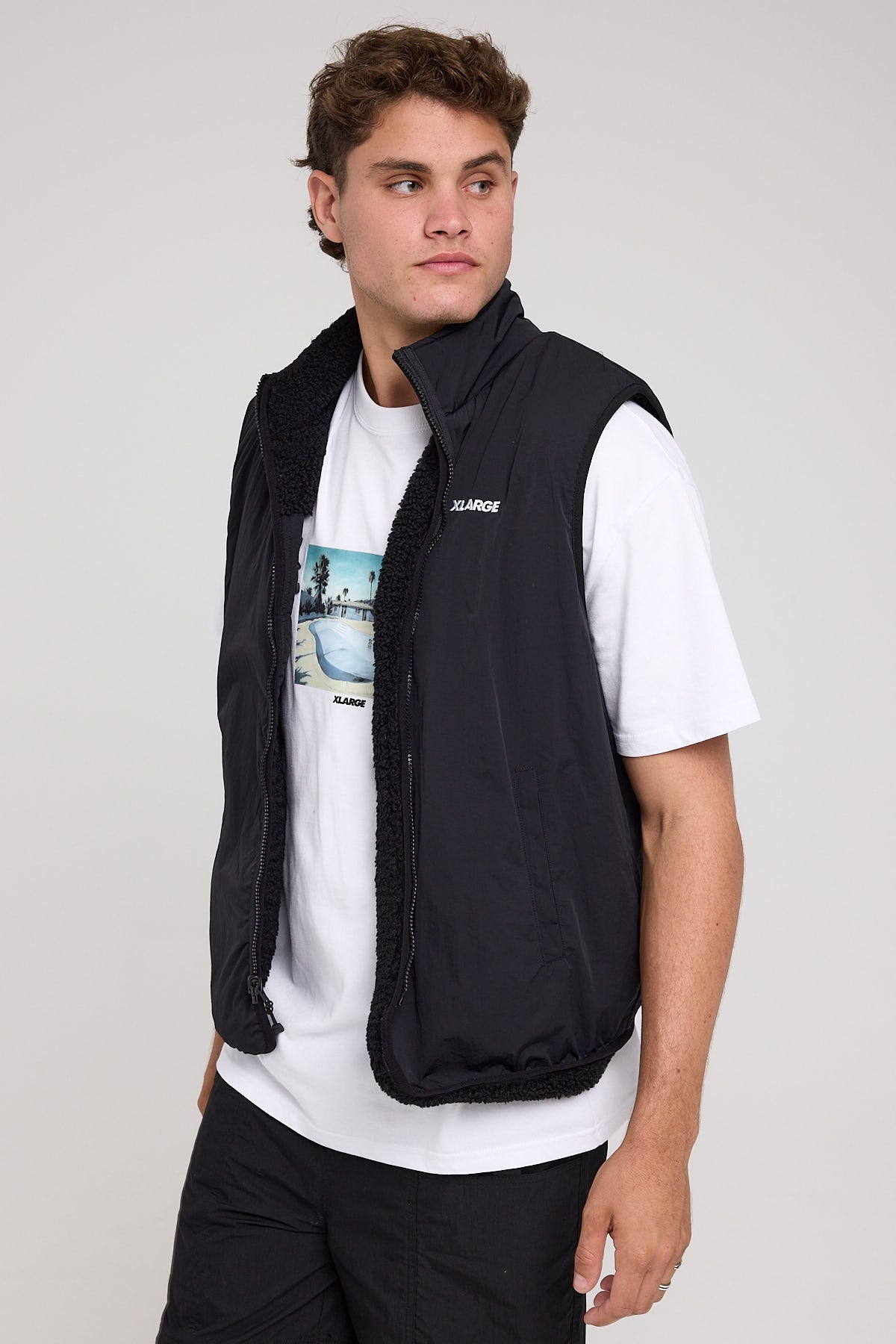 Xlarge Reversible Sherpa Vest Black Black – Universal Store