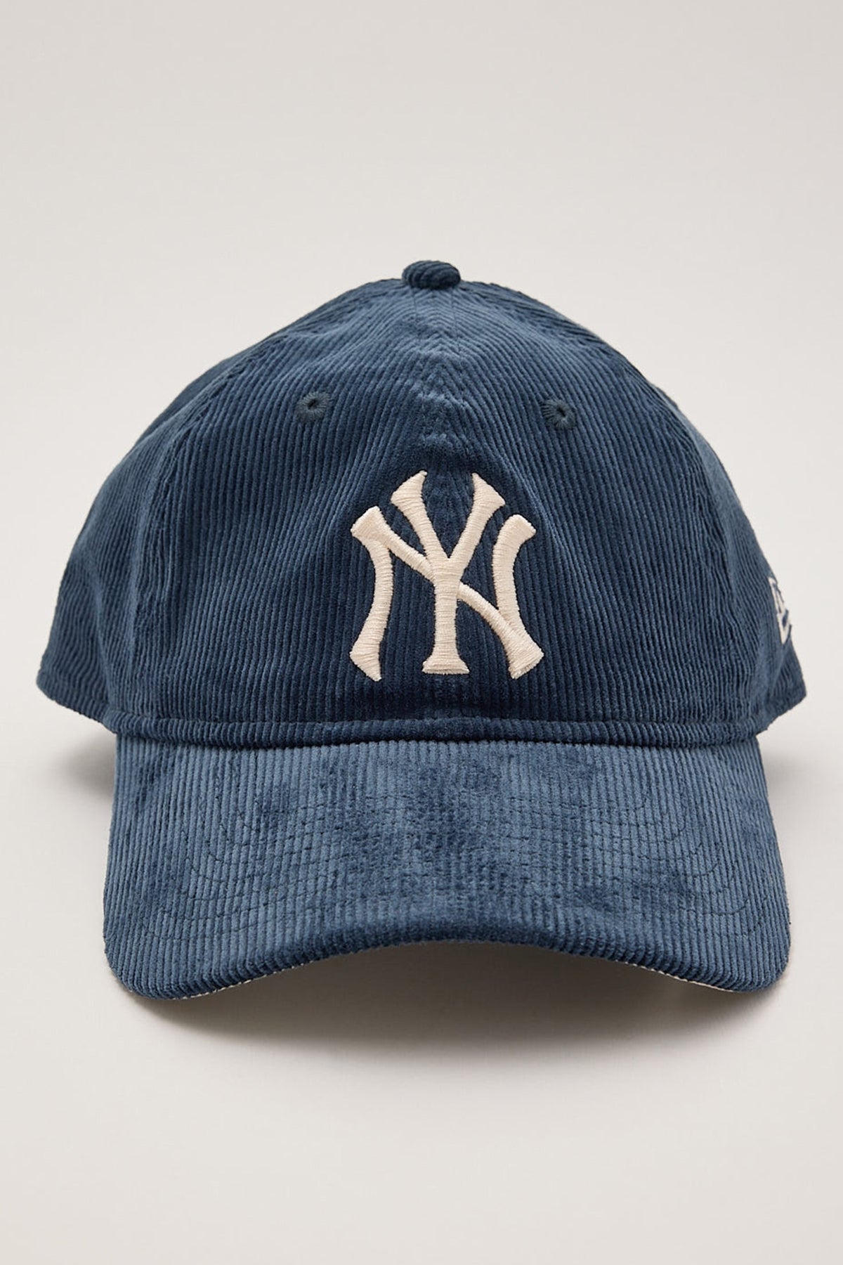 New Era 9Twenty NY Yankees Corduroy Blue/White