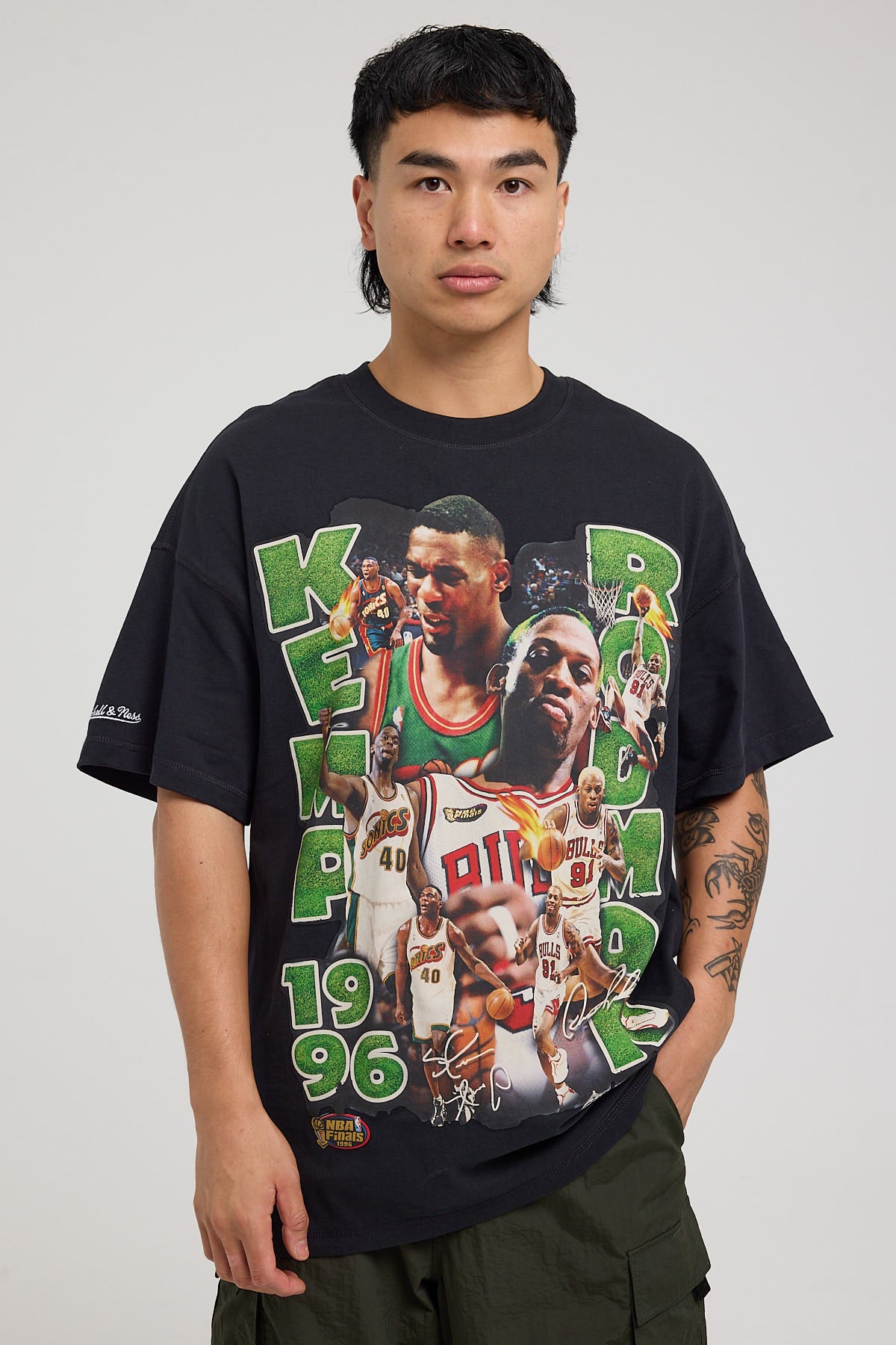 Mitchell & Ness 1996 NBA Finals Tee Faded Black