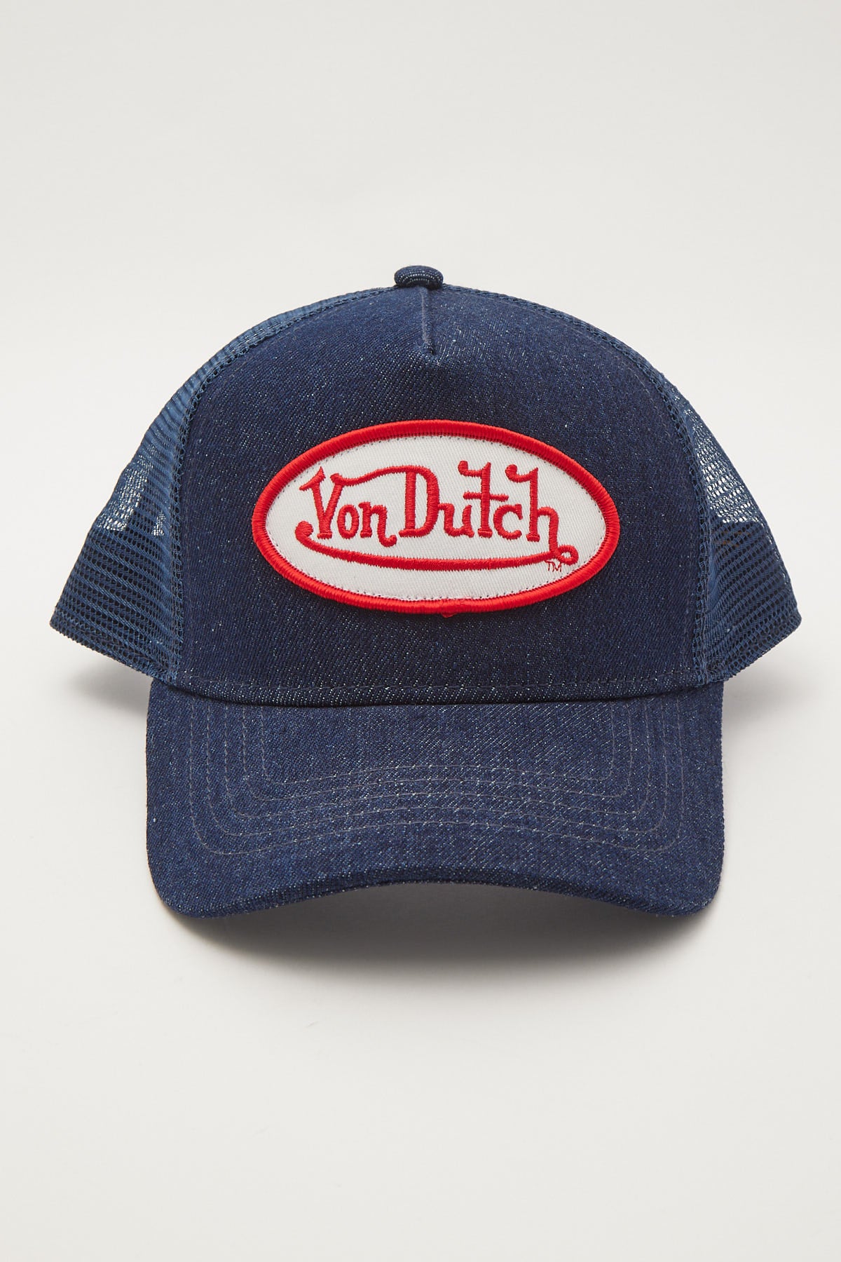 Von Dutch Dark Denim With White Logo Trucker Dark Denim – Universal Store