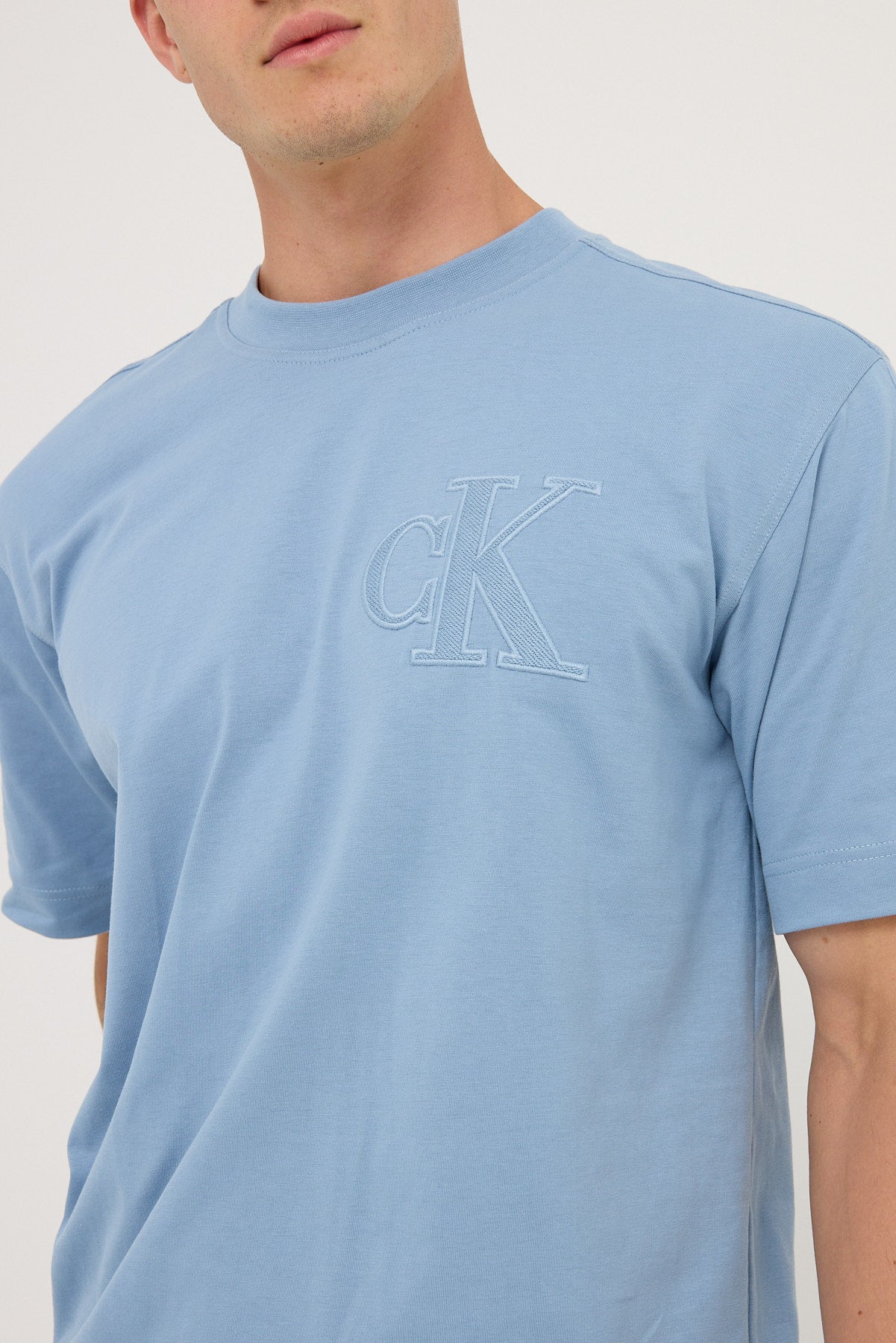 Calvin Klein CK Applique Tee Faded Denim