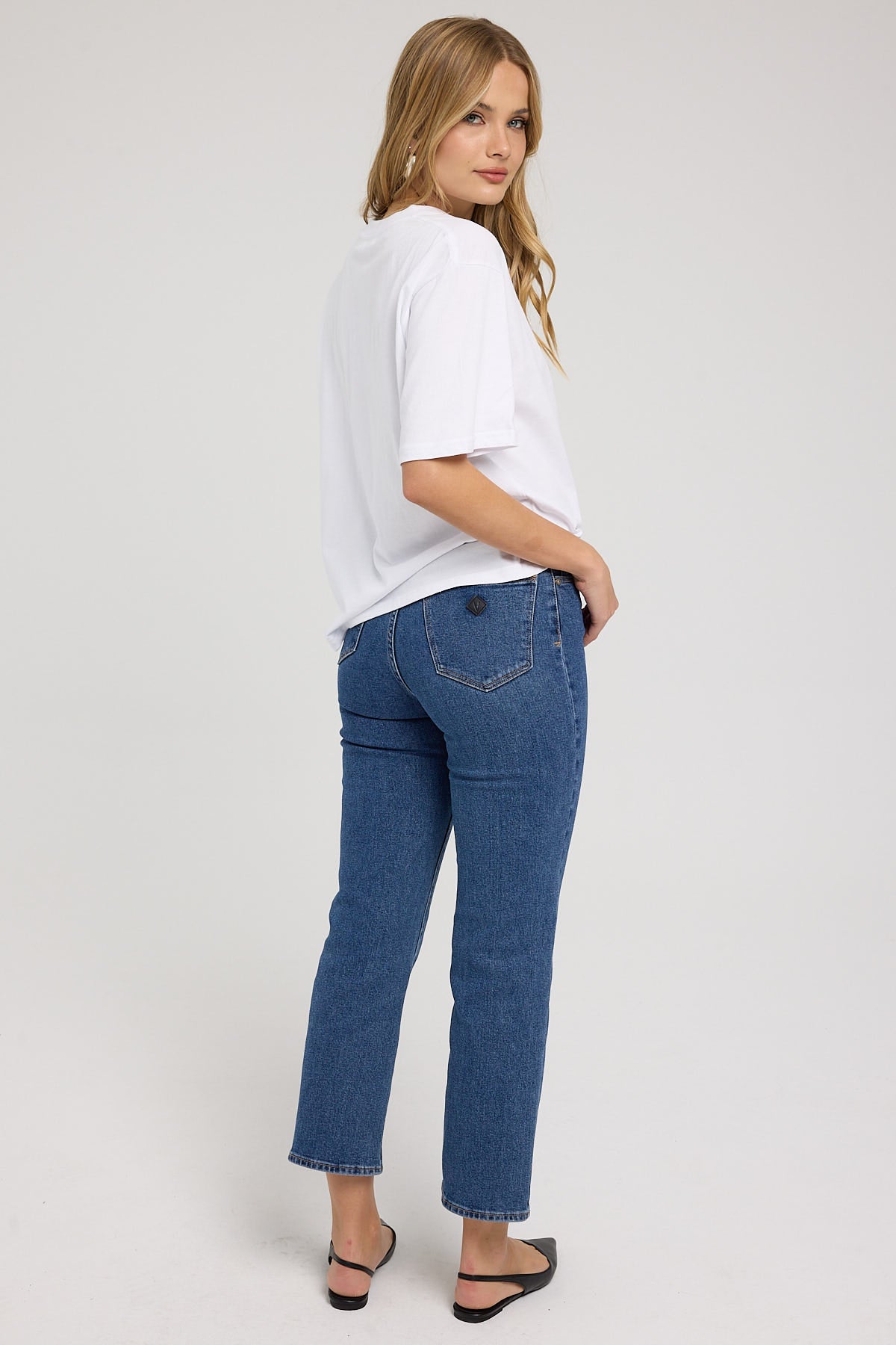 Abrand Venice High Waisted Straight Jean Bella