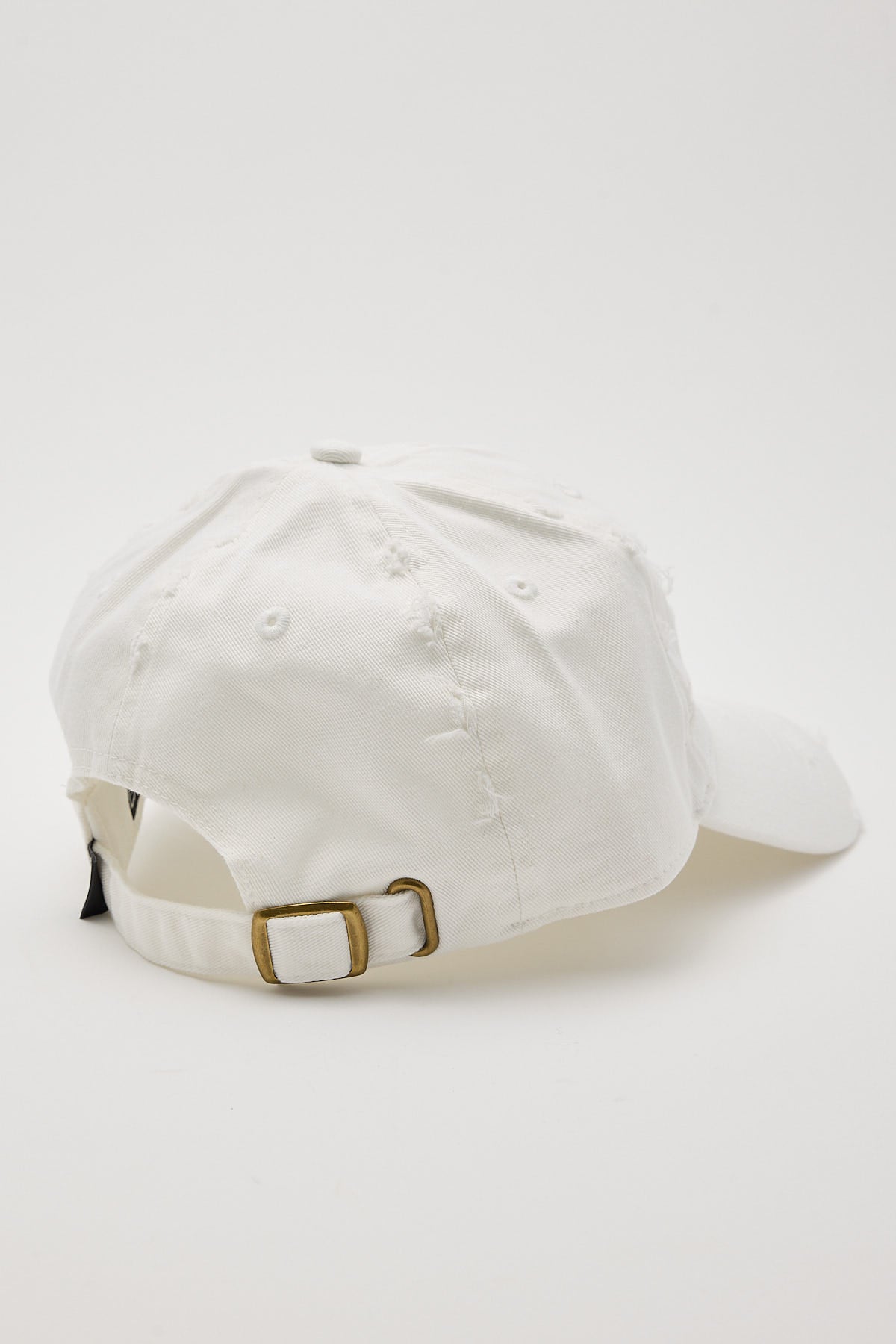 Von Dutch Washed Dirty White Dad Cap White/Chocolate