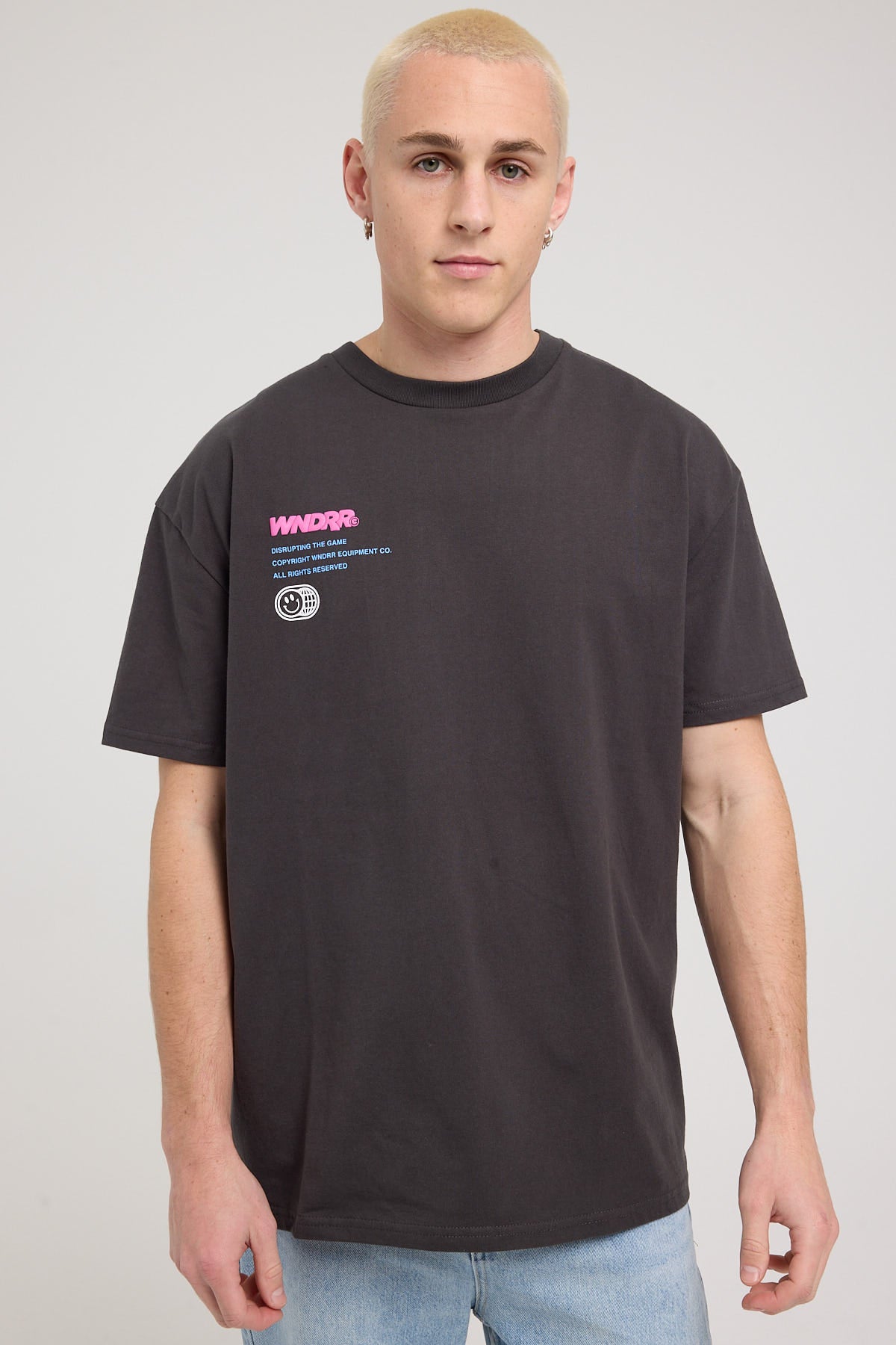 Wndrr Obscure Box Fit Tee Faded Black