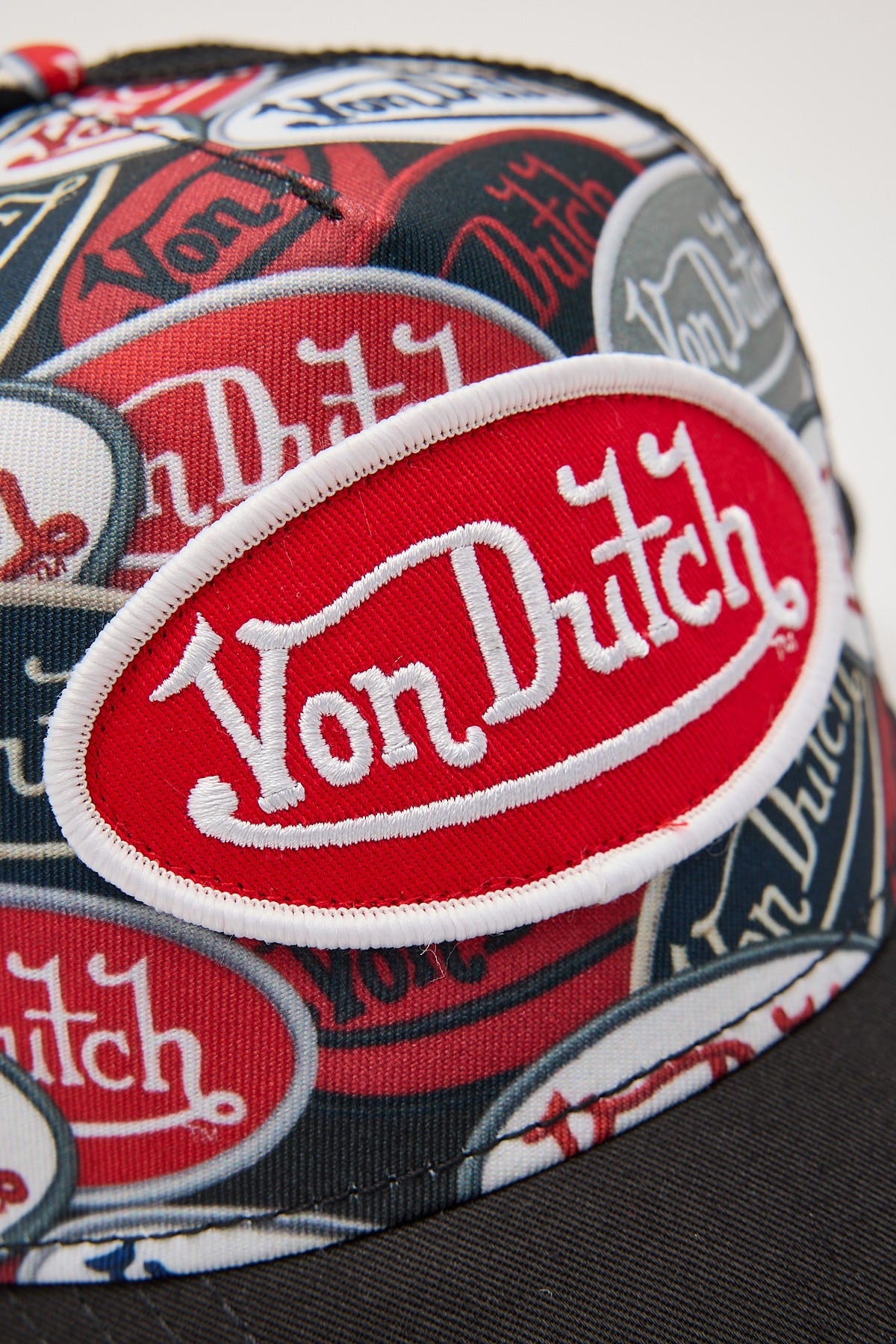 Von Dutch Patch Trucker Hat Black/Red