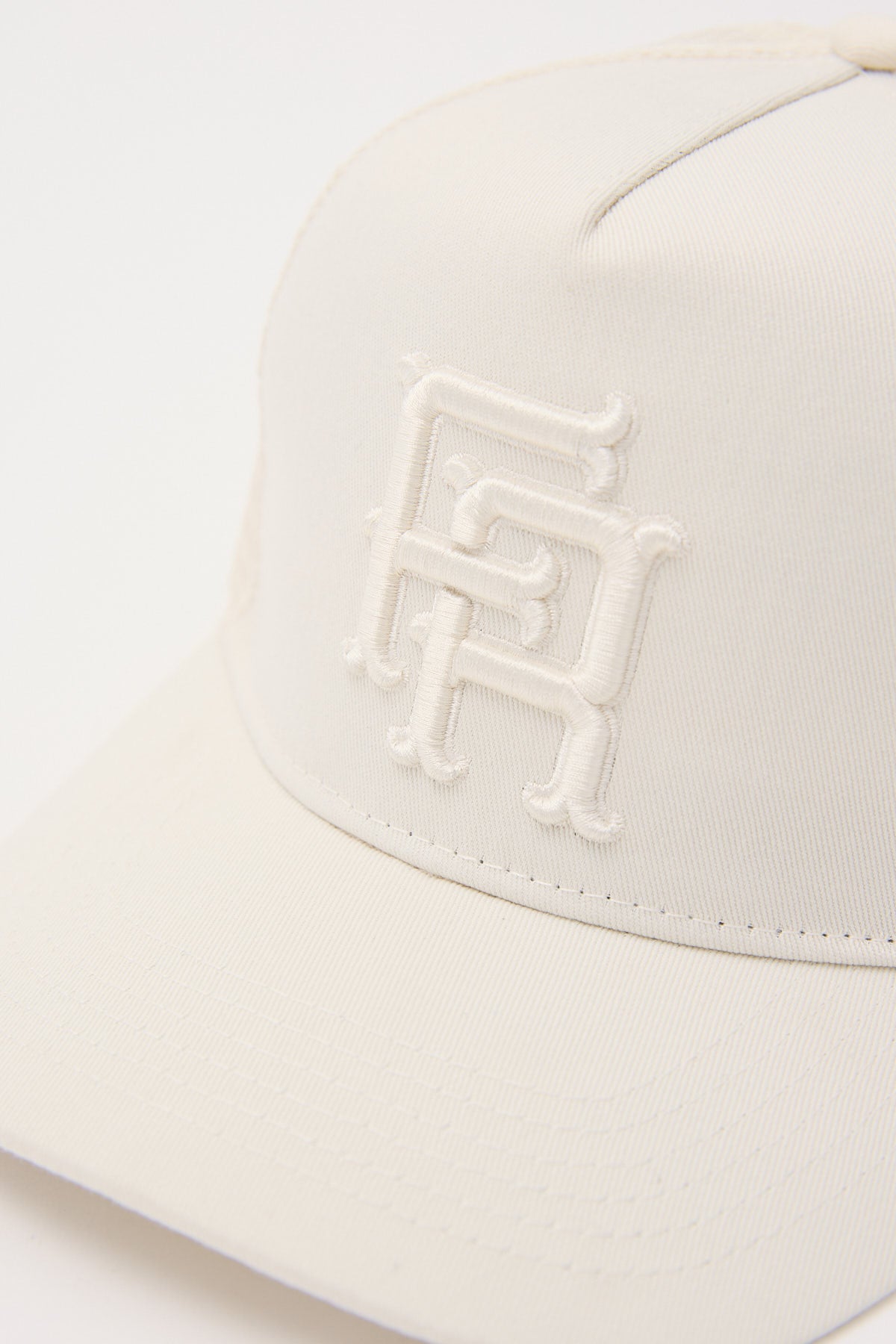 Front Runner Legends Division Cap Vanilla