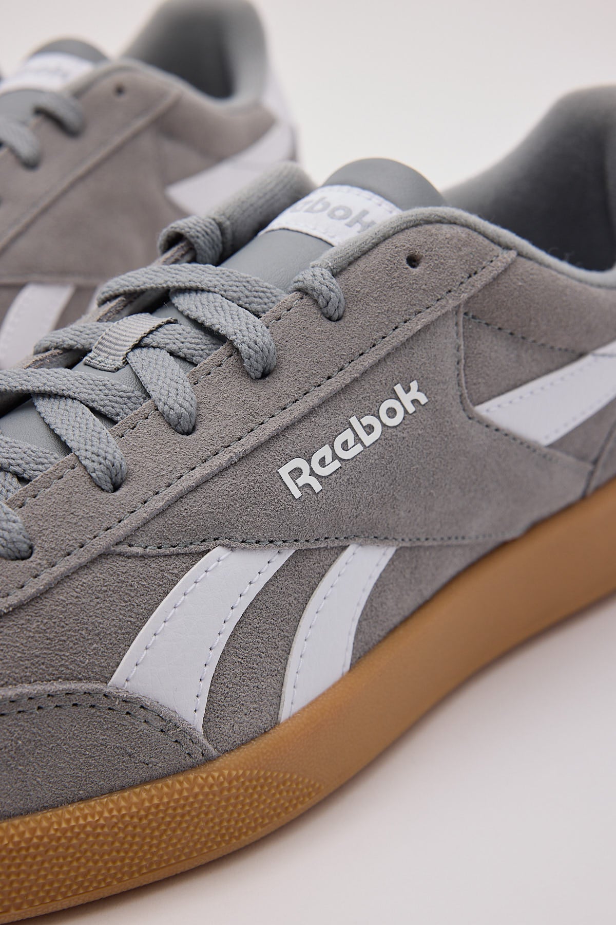 Reebok Smash Edge Grey