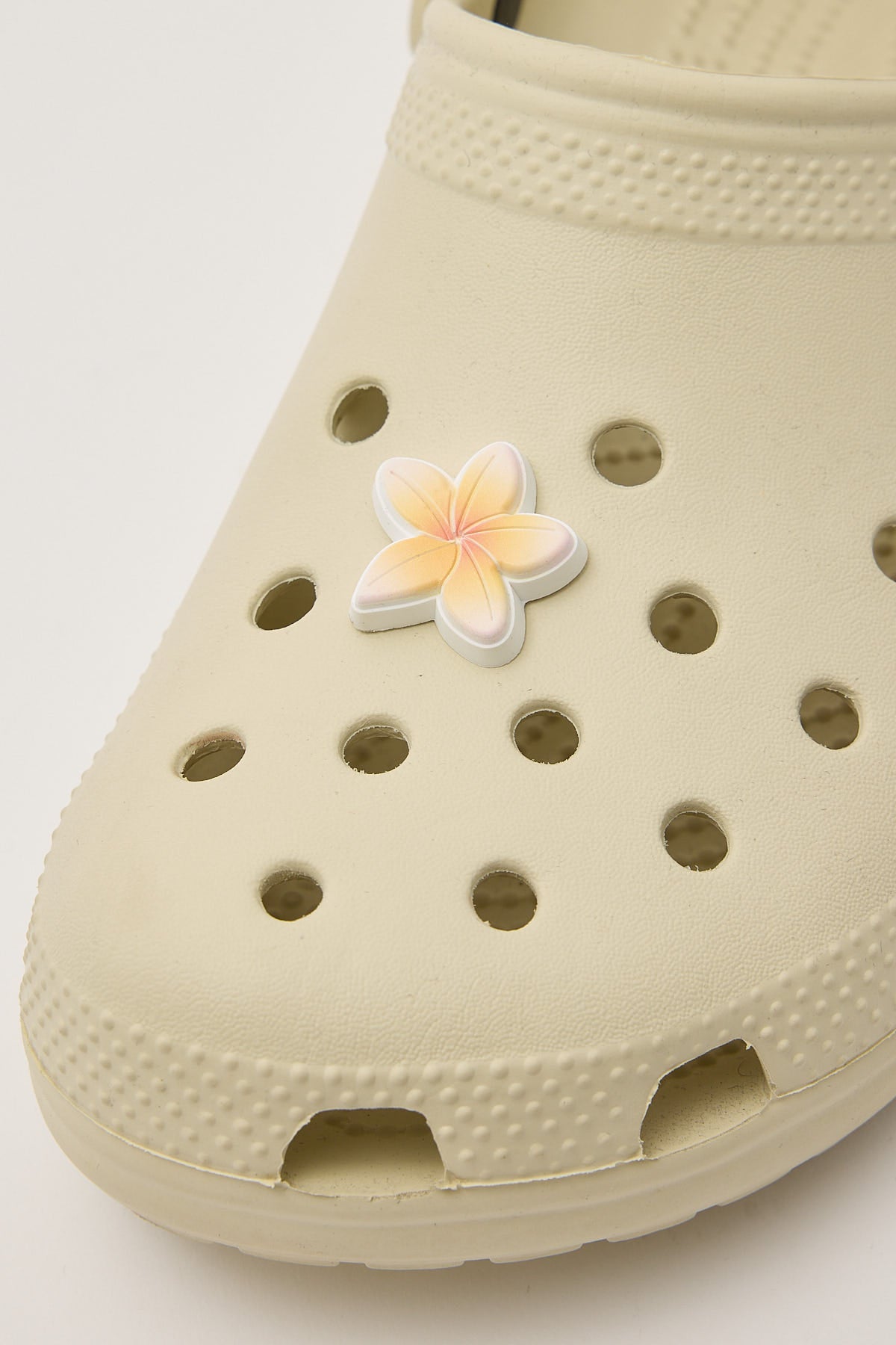 Crocs Beach Flower Jibbitz