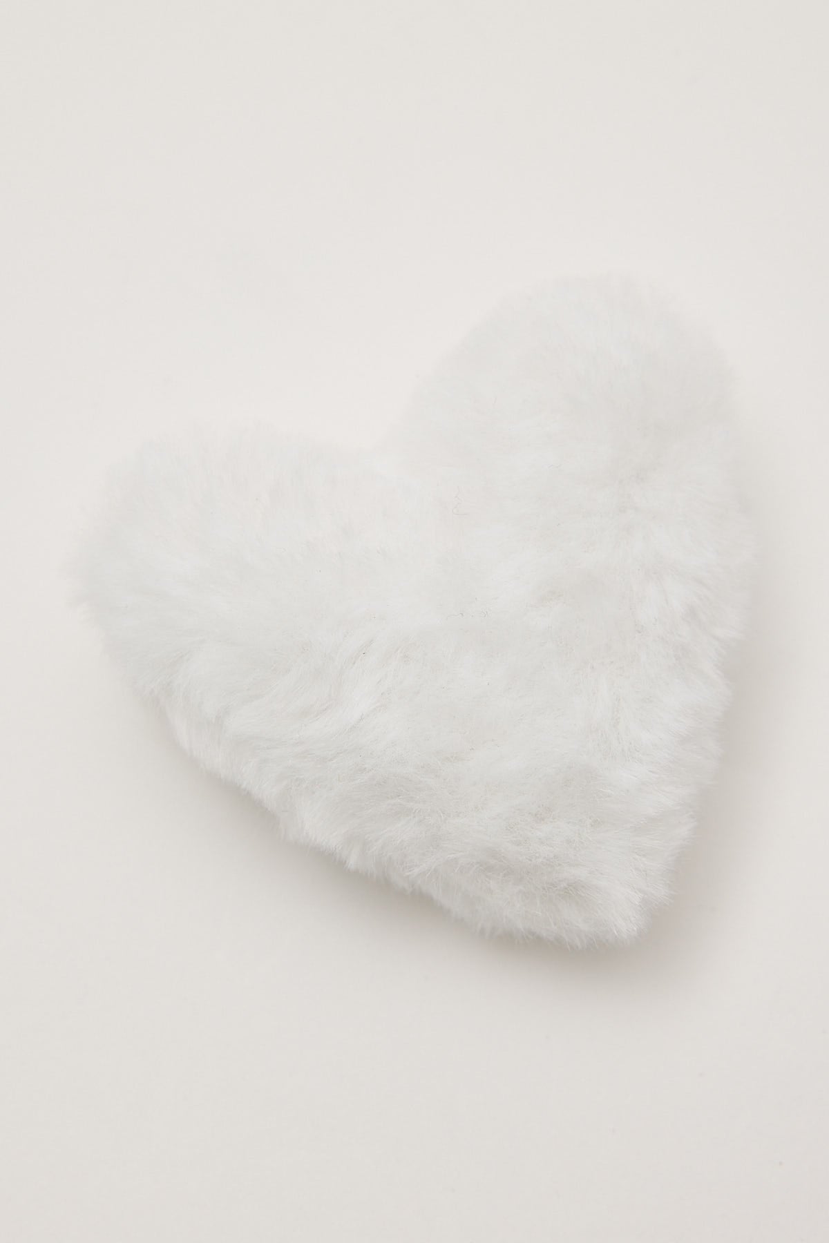 Crocs Fluffy Heart Jibbitz