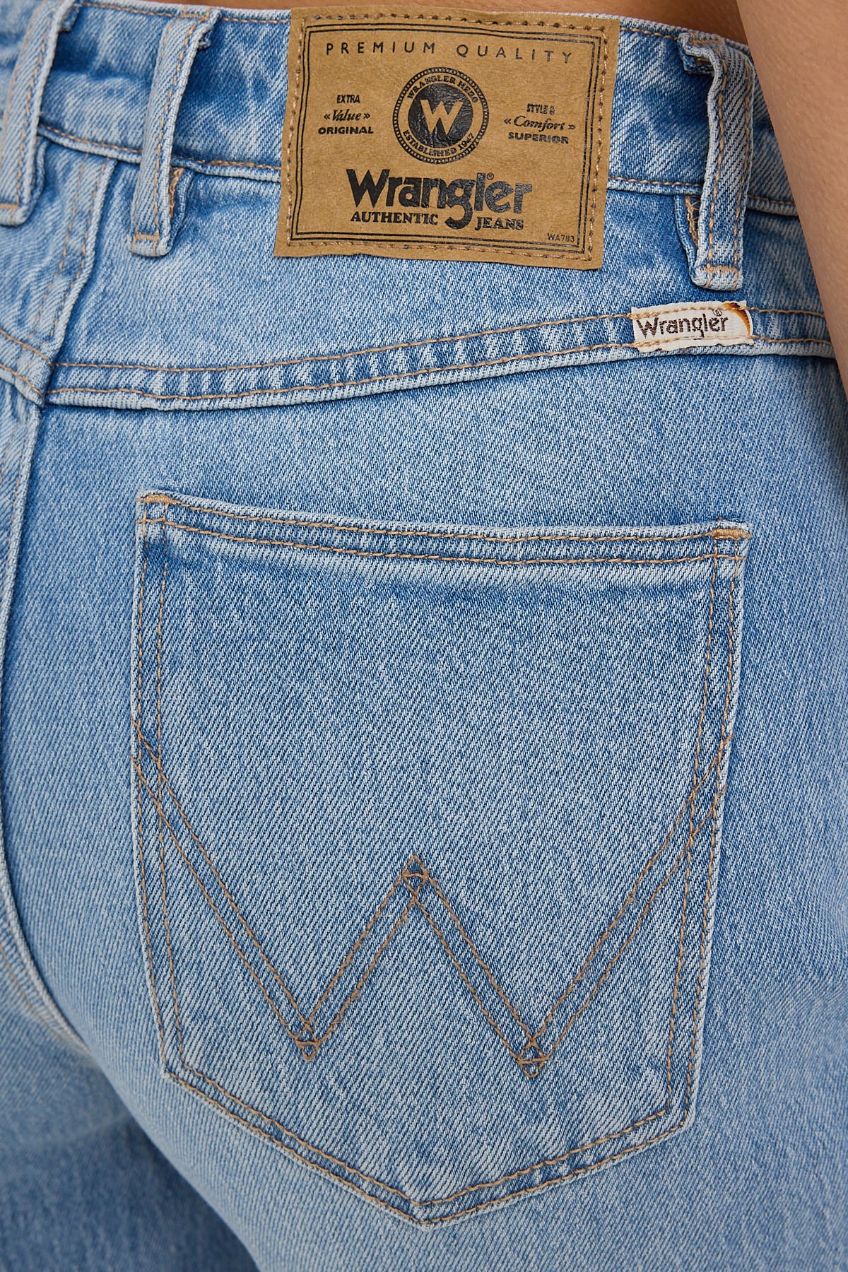 Wrangler Hi Bells Jean Infinite Sky