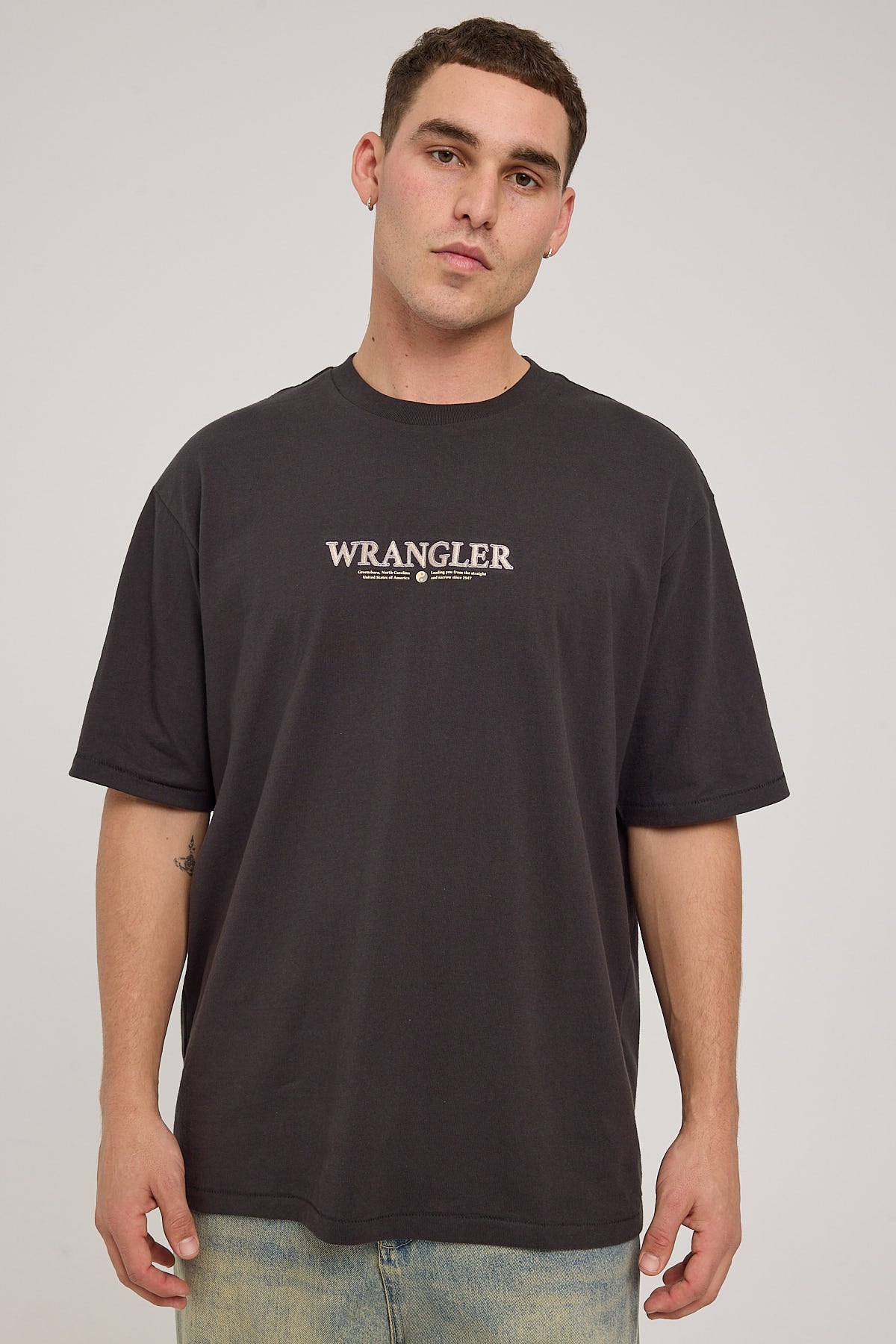 Wrangler Refresh Slacker Tee Vintage Black