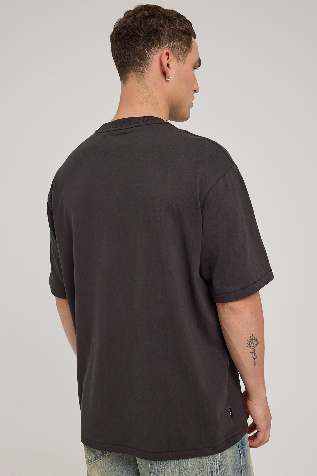 Wrangler Refresh Slacker Tee Vintage Black