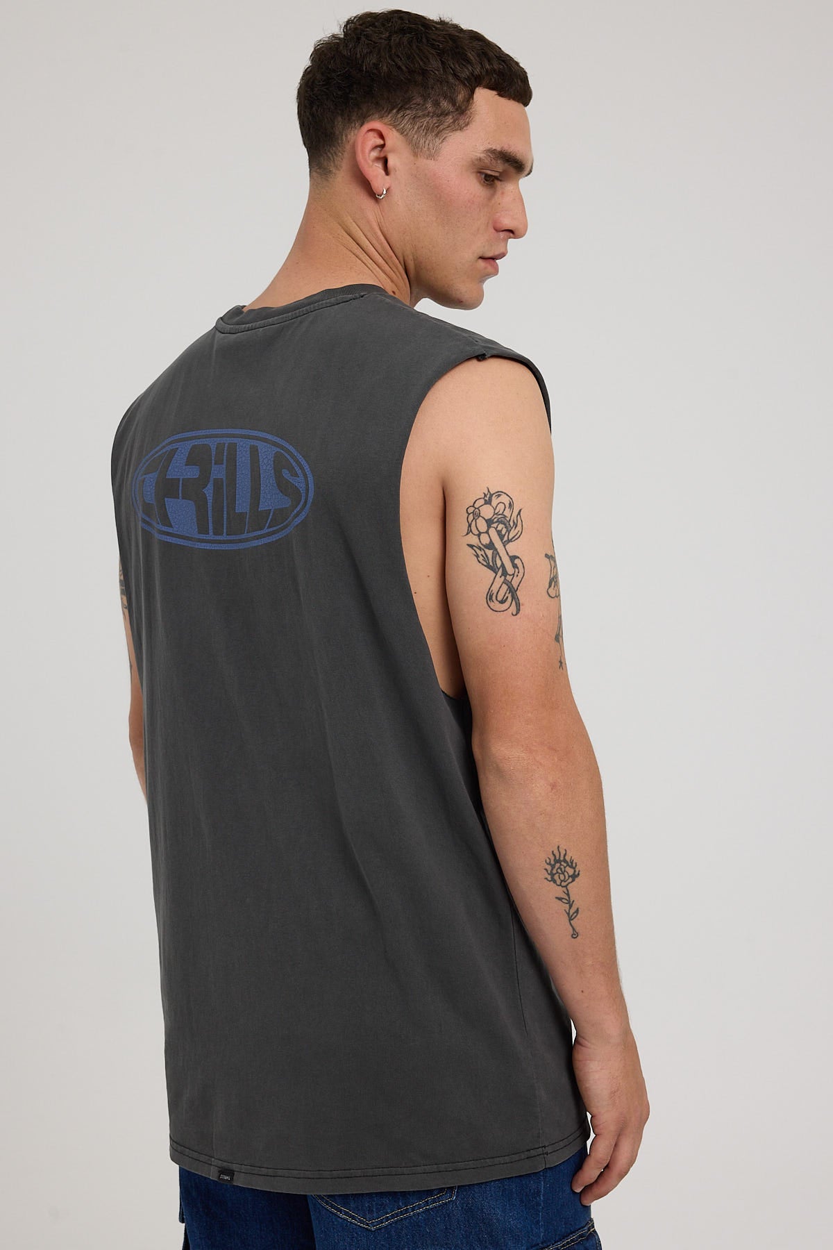 Thrills Shadow Merch Fit Muscle Tee Merch Black