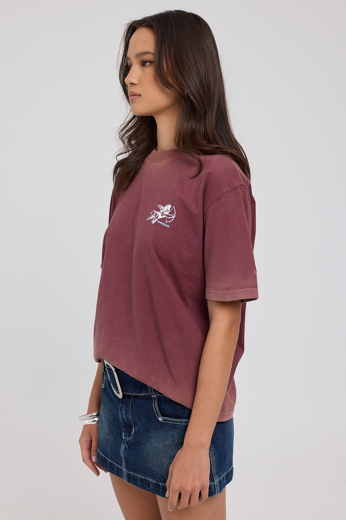 Worship Cherub Regular Fit Tee Vintage Wine