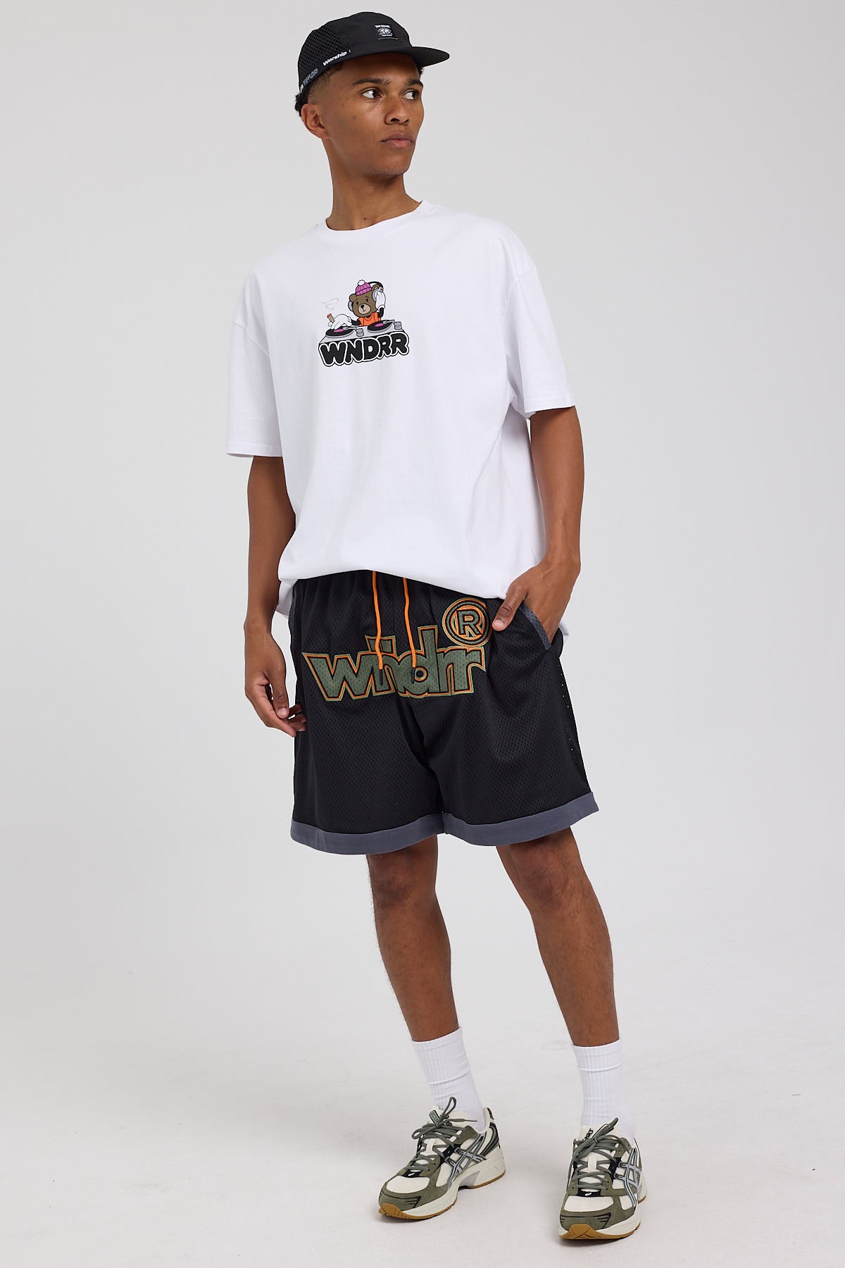 Wndrr Offcut Court Short Black/Green