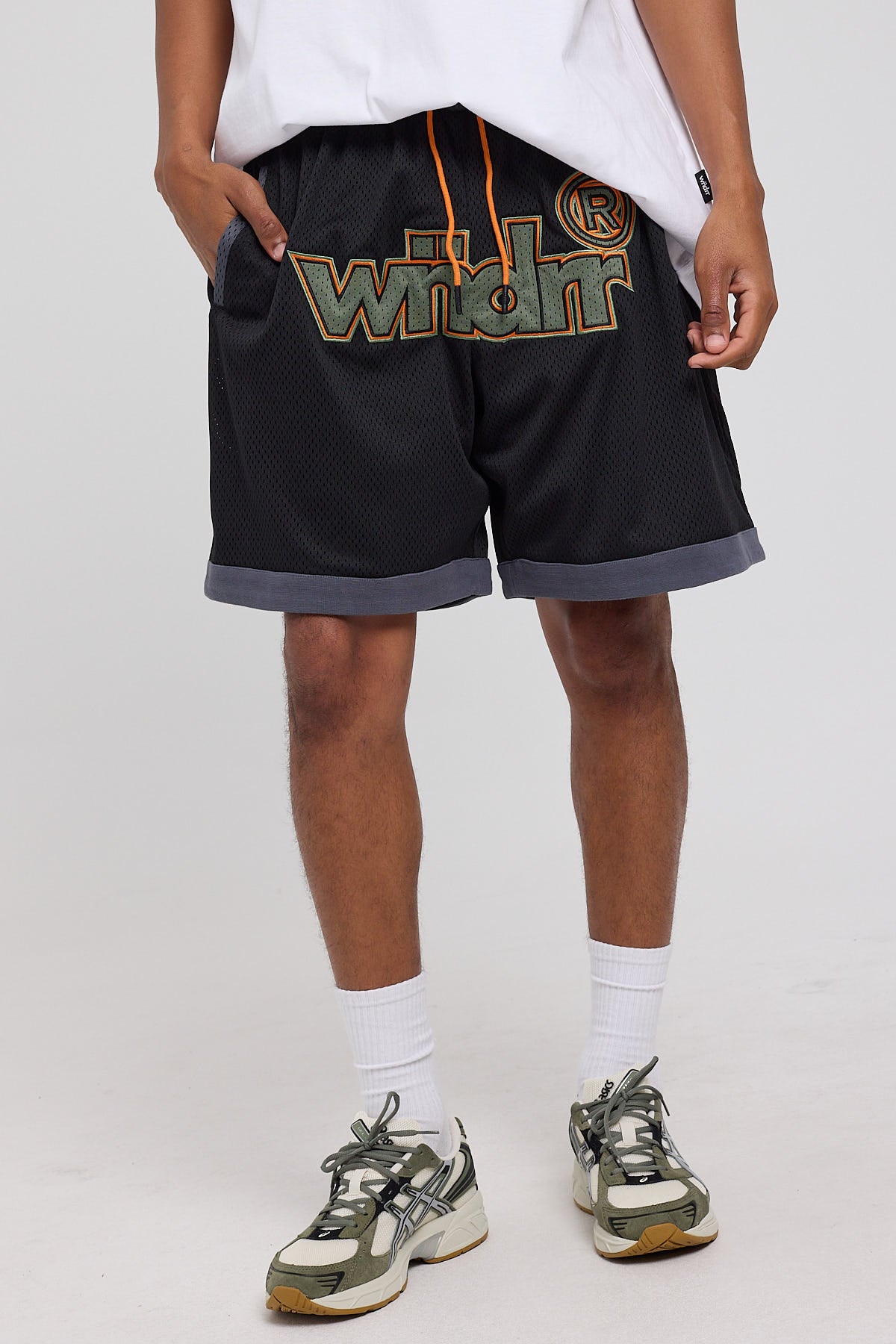 Wndrr Offcut Court Short Black/Green