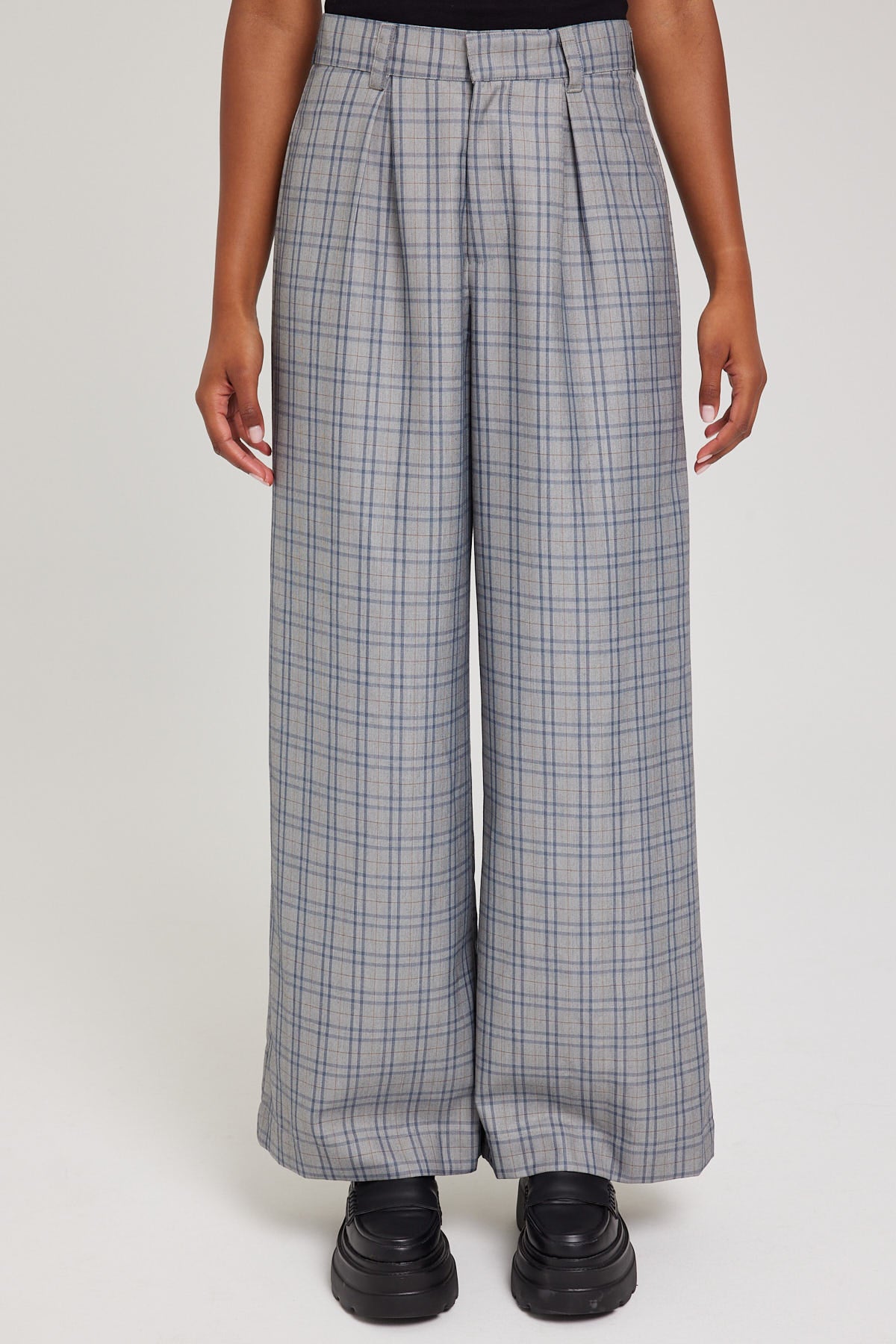 Perfect Stranger Cameron Mid Rise Pant Grey Check – Universal Store