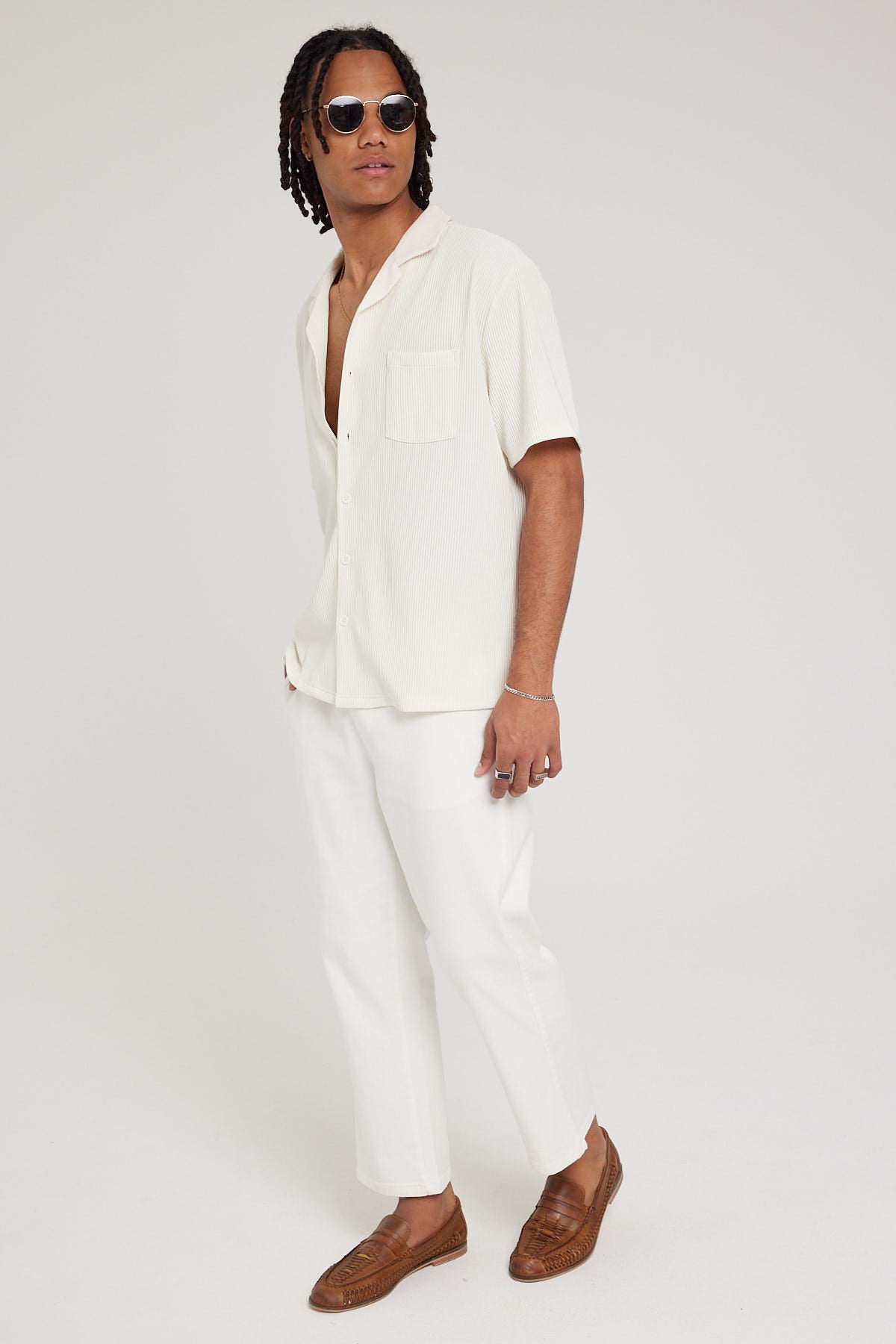 Common Need Madrid Relaxed Pant White – Universal Store