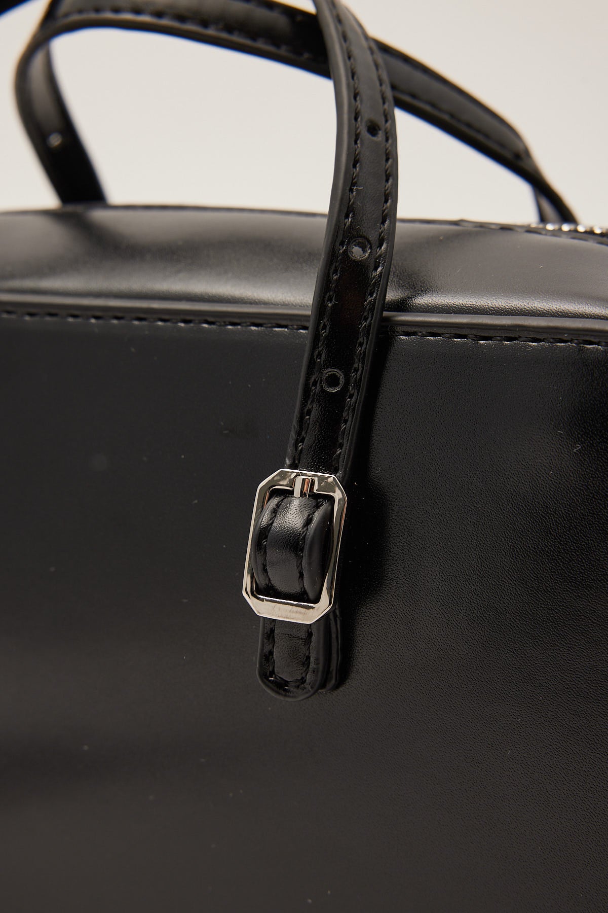 Token Joy Mini Buckle Handbag Black – Universal Store