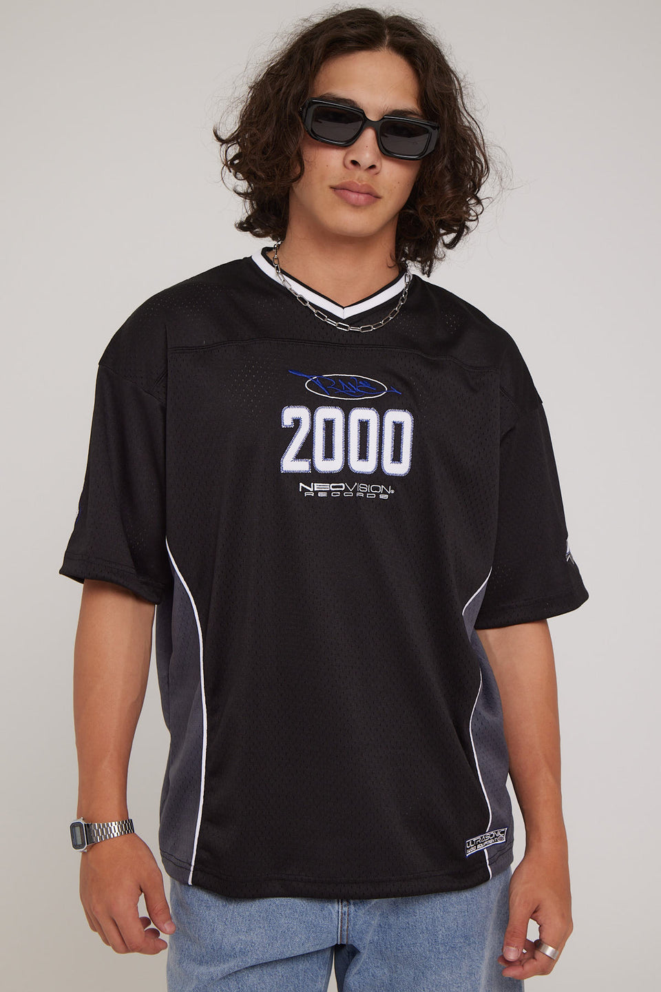 Neovision Y2K V Neck Jersey Black/Grey – Universal Store