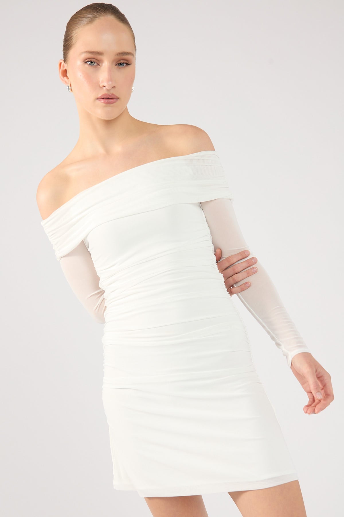 Perfect Stranger Willow Off Shoulder Long Sleeve Dress White