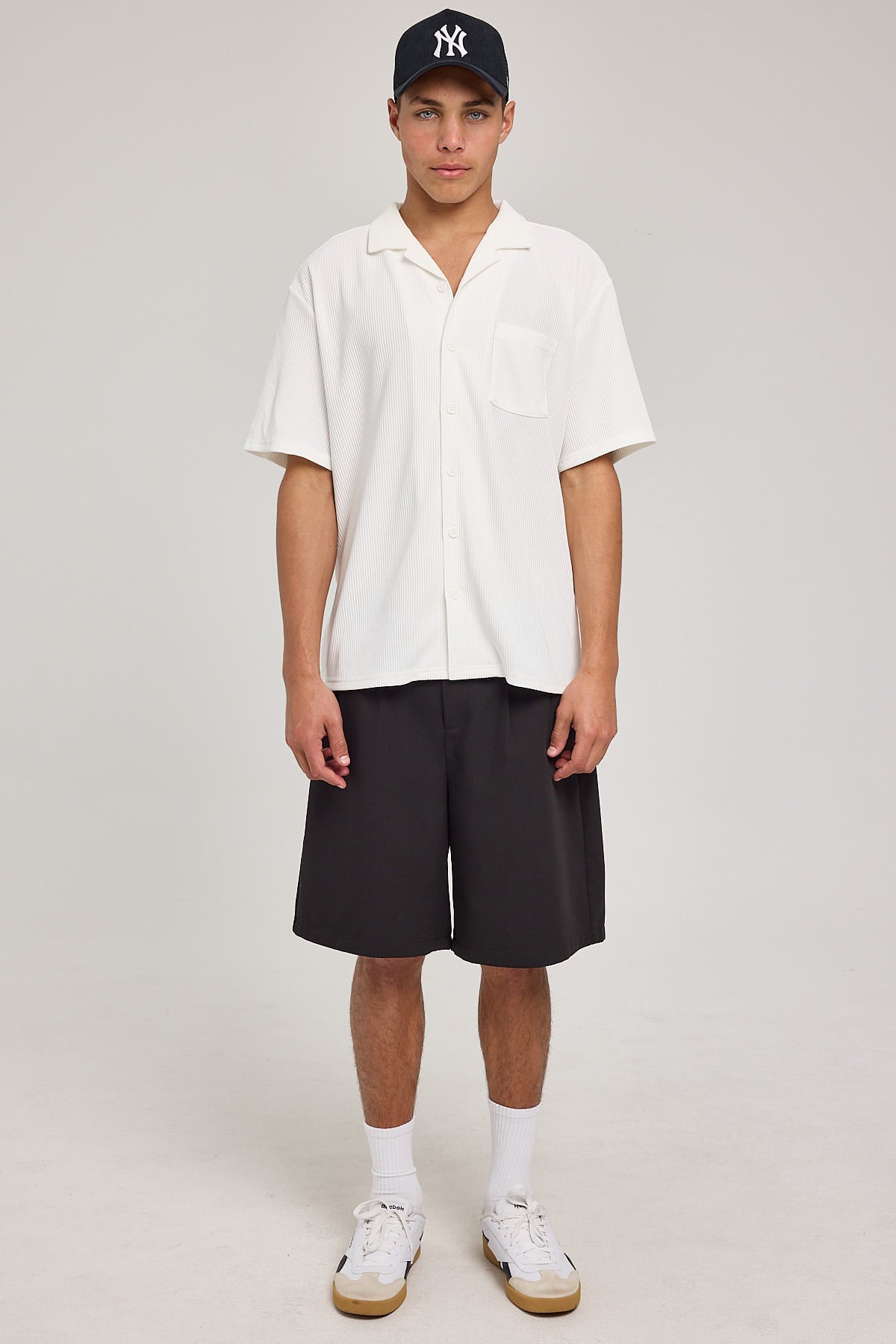 Common Need Austin Pleated Resort Shirt White