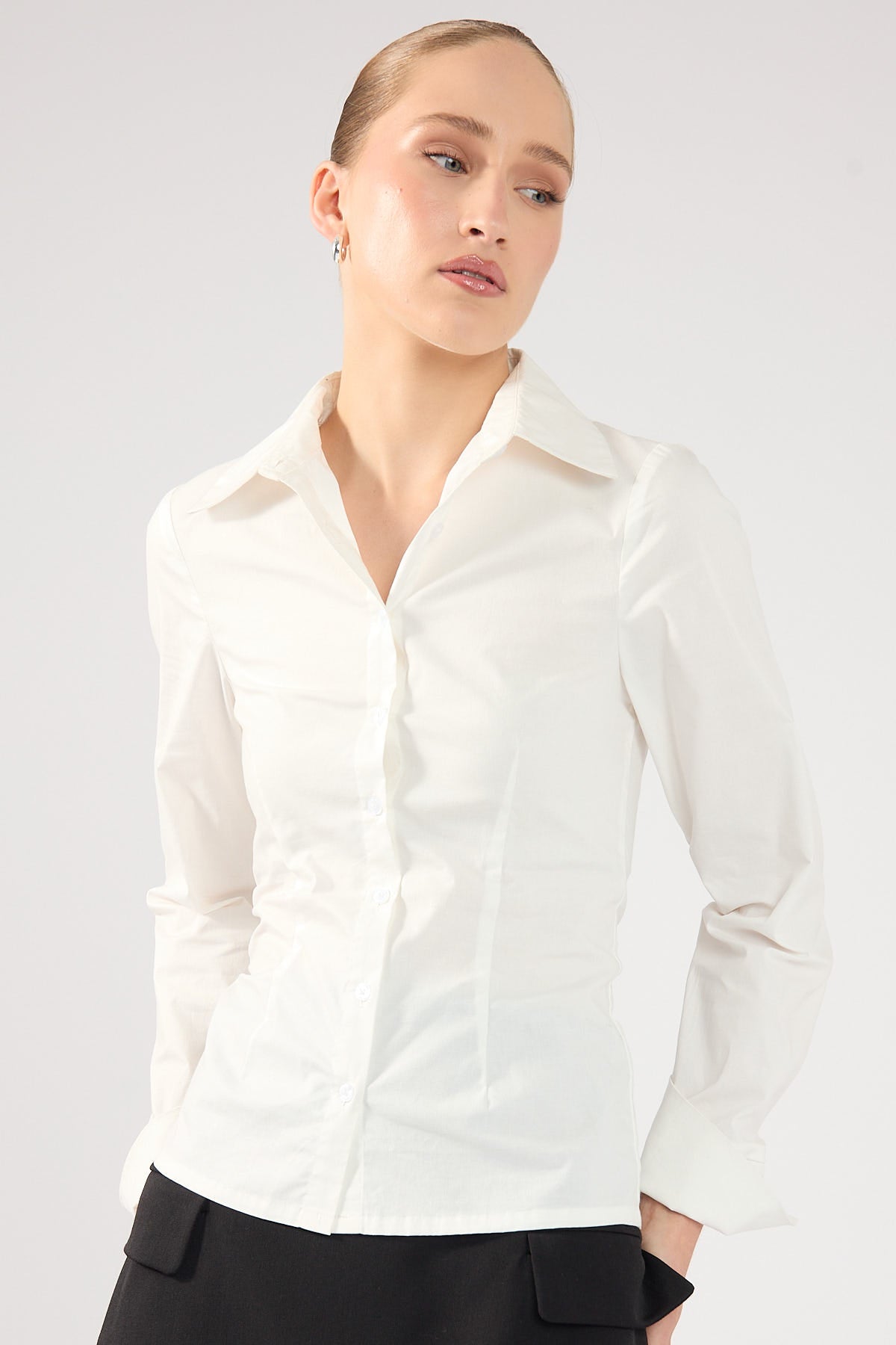 Perfect Stranger Wintour Fitted Button Up Shirt White