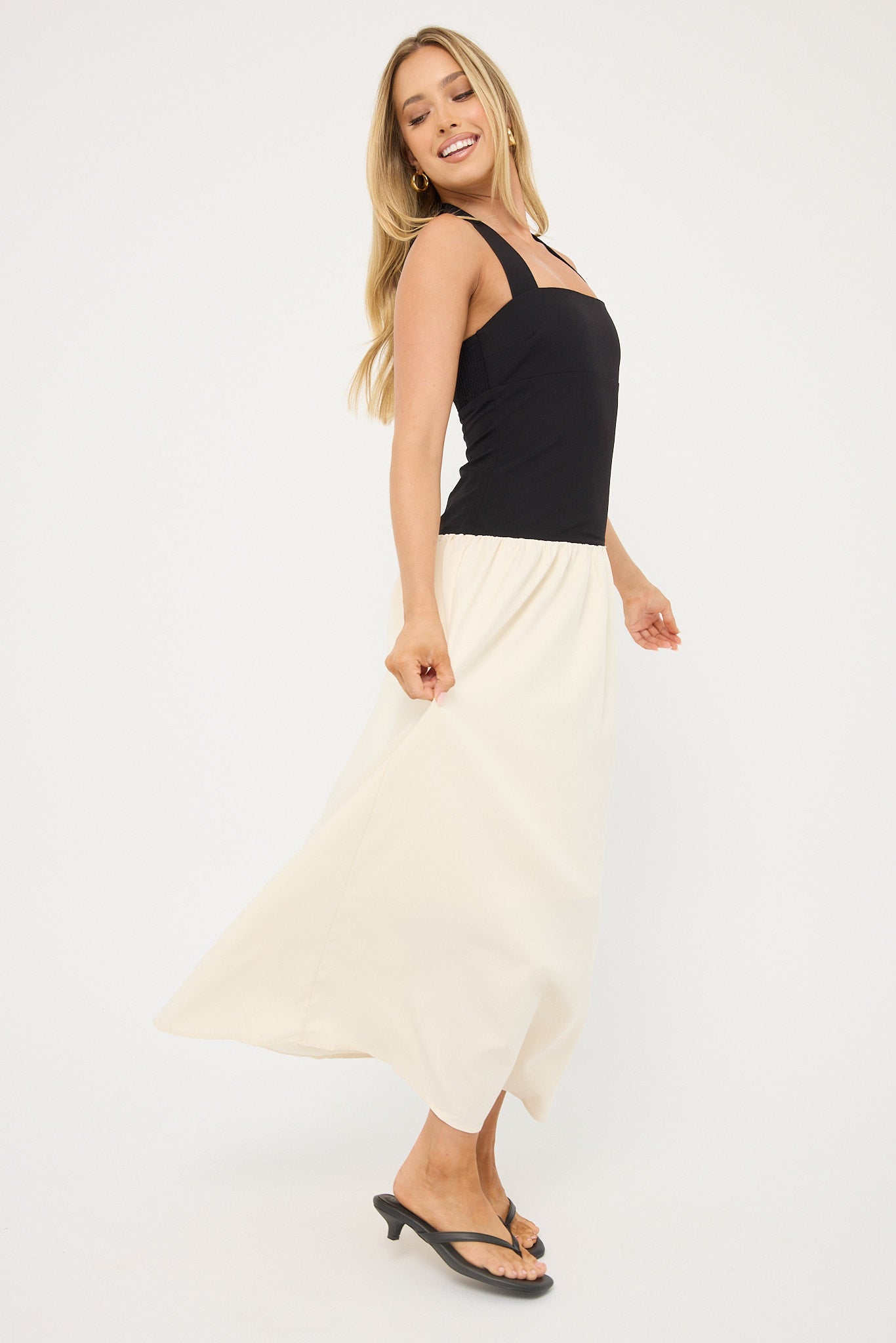 Perfect Stranger Tutulla Strapless Midi Dress Black / White