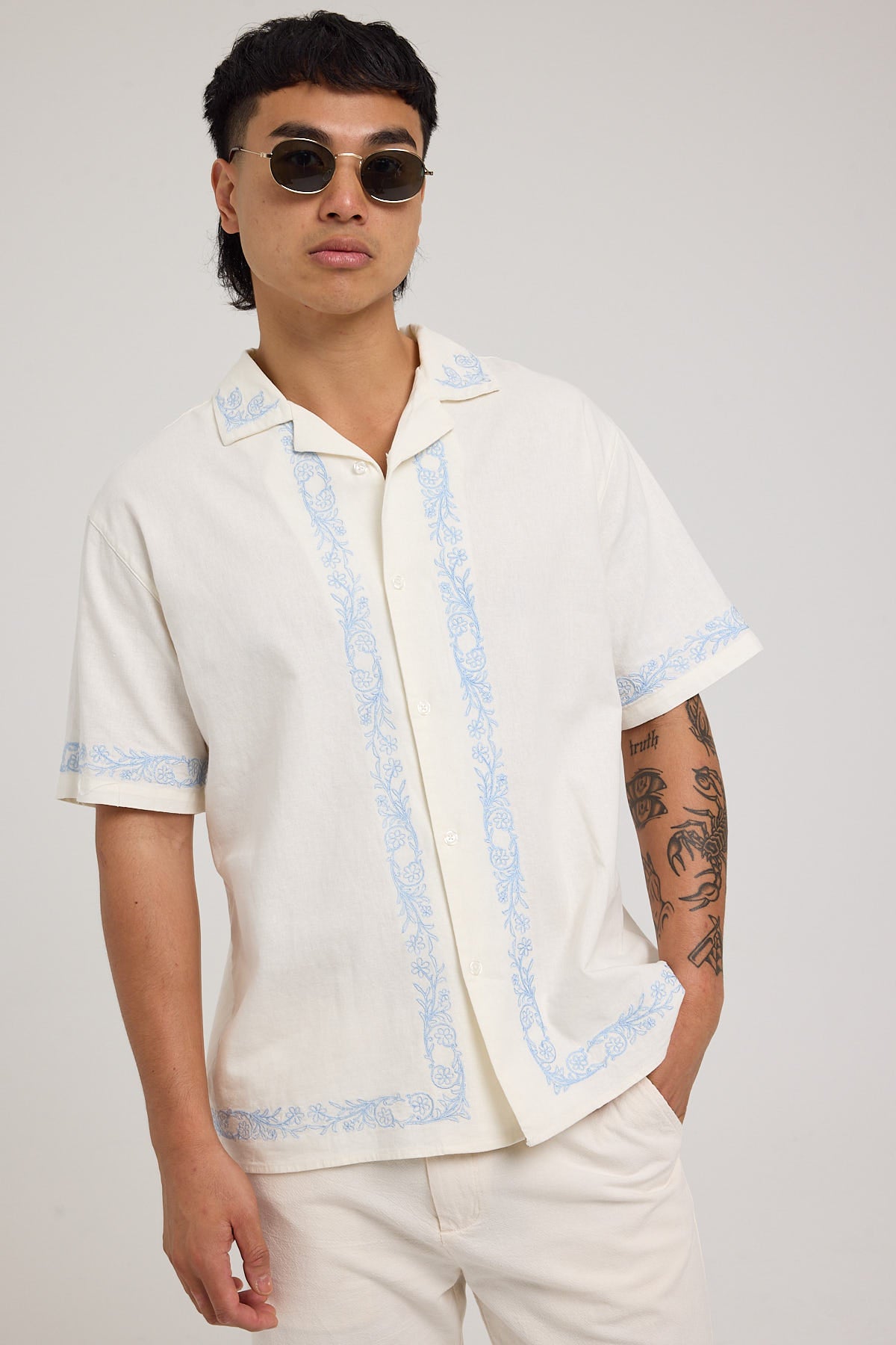 Common Need Monaco Border Resort Shirt Cream