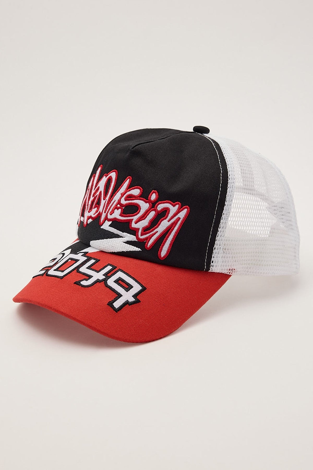 Neovision Radical Trucker Cap Black