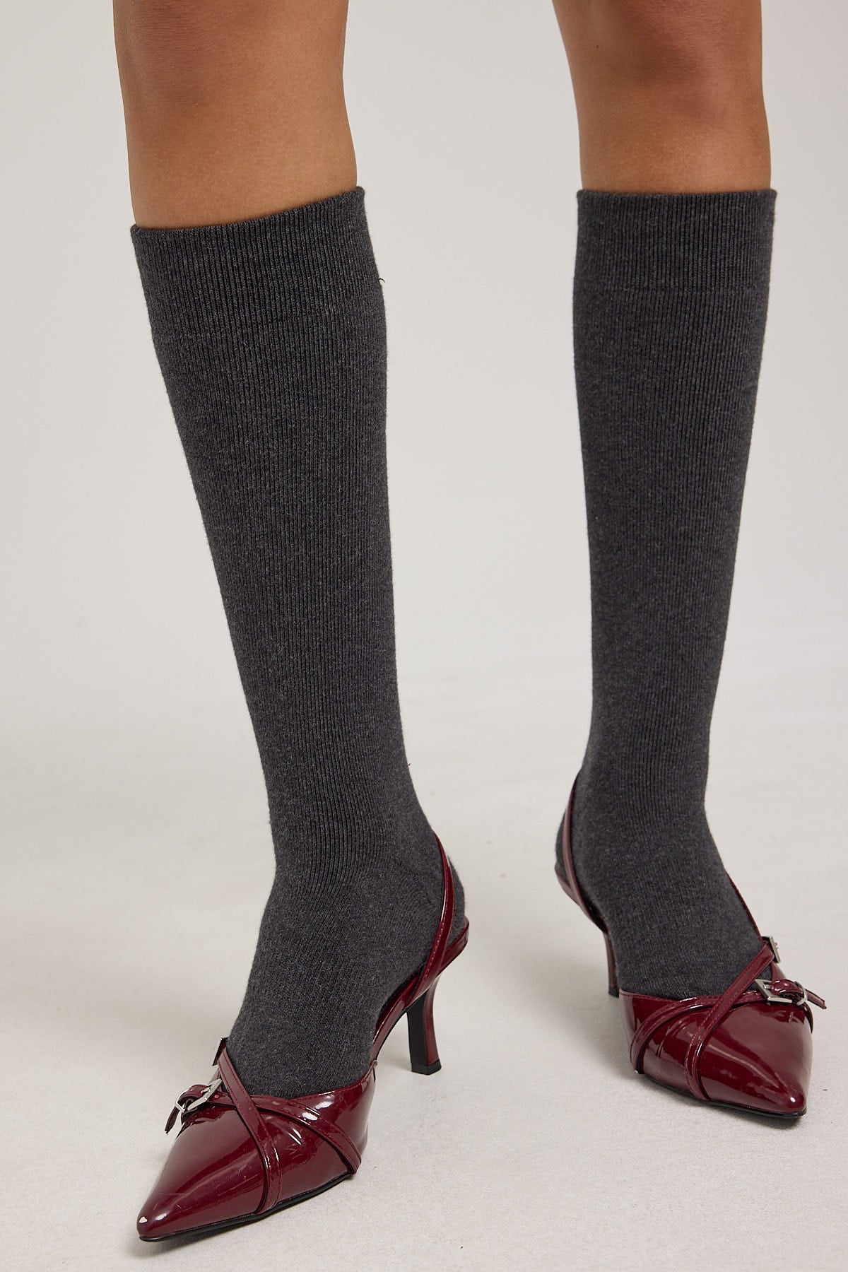 Token Knee High Corp Socks Grey