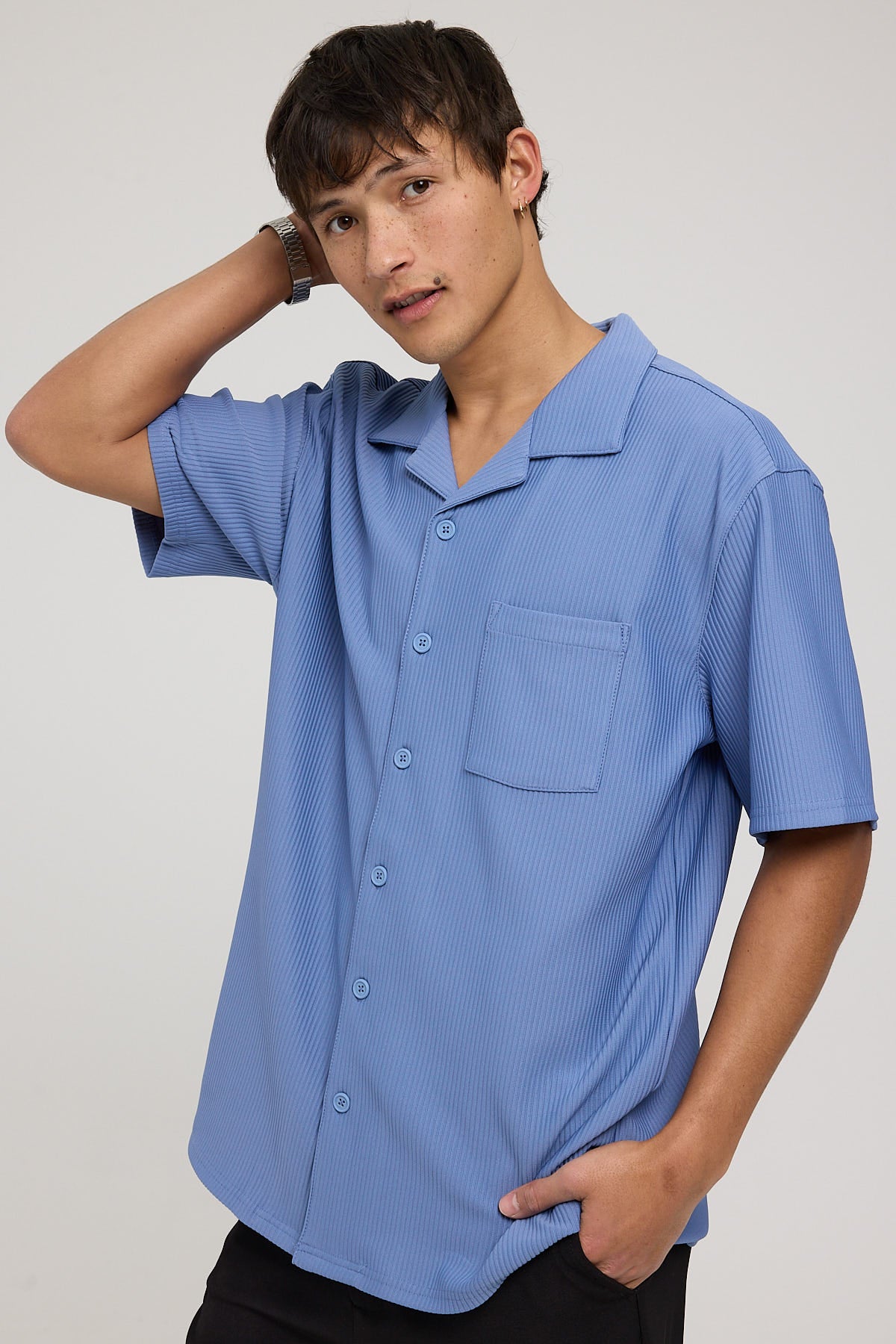 Common Need Austin Pleated Resort Shirt Dusty Blue