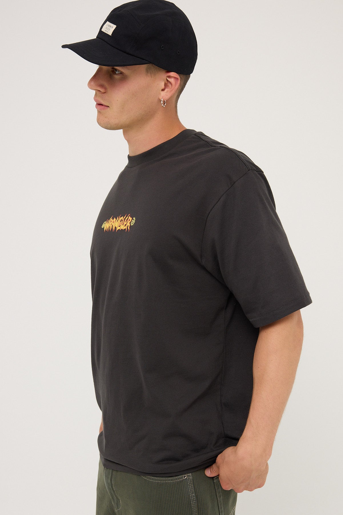 Wrangler Fossil Puff Slacker Tee Worn Black