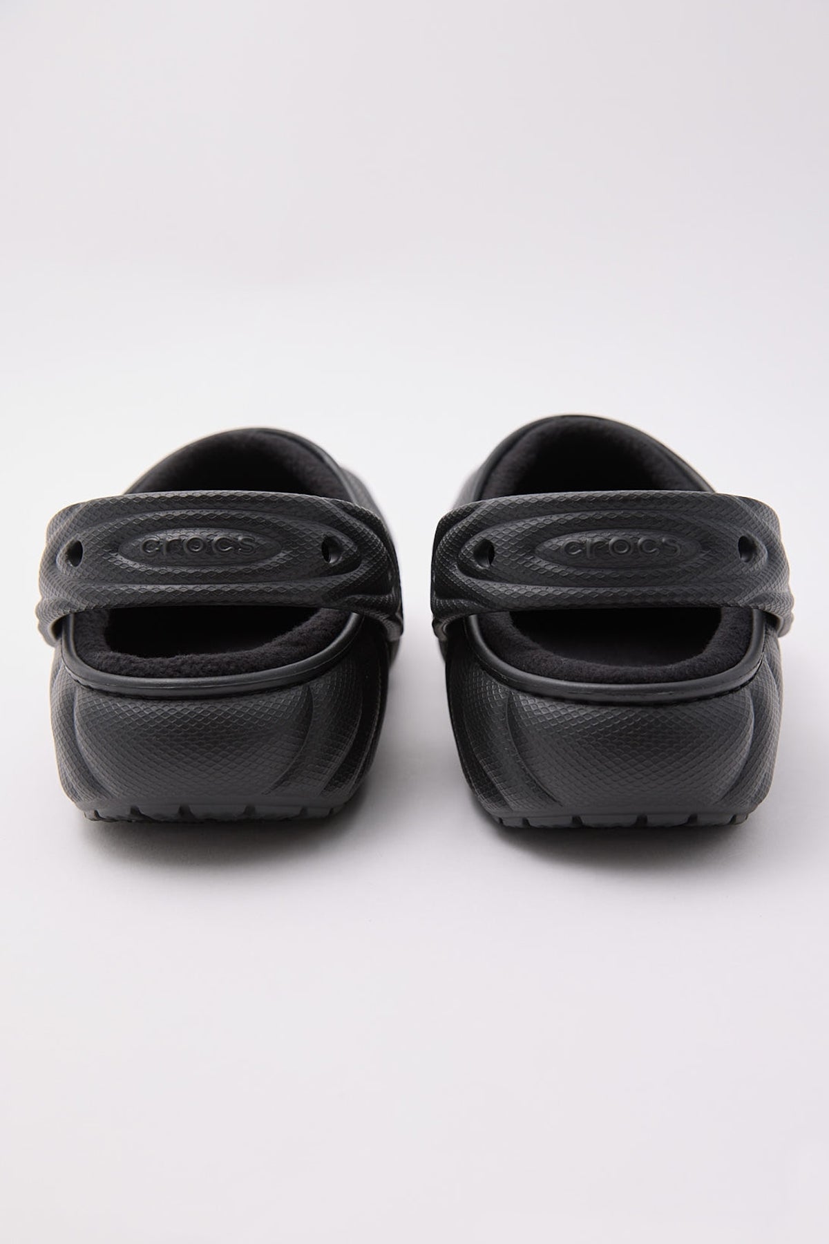 Crocs Classic Lined Overpuff Clog Black