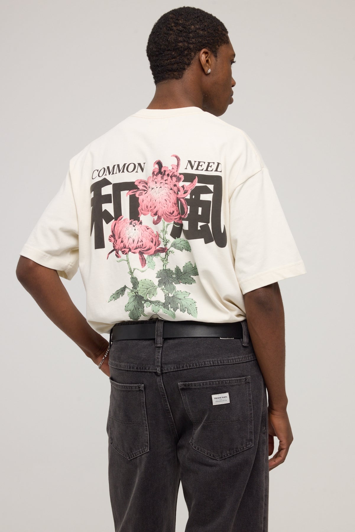 Common Need Hana Heavyweight Boxy Tee Ecru